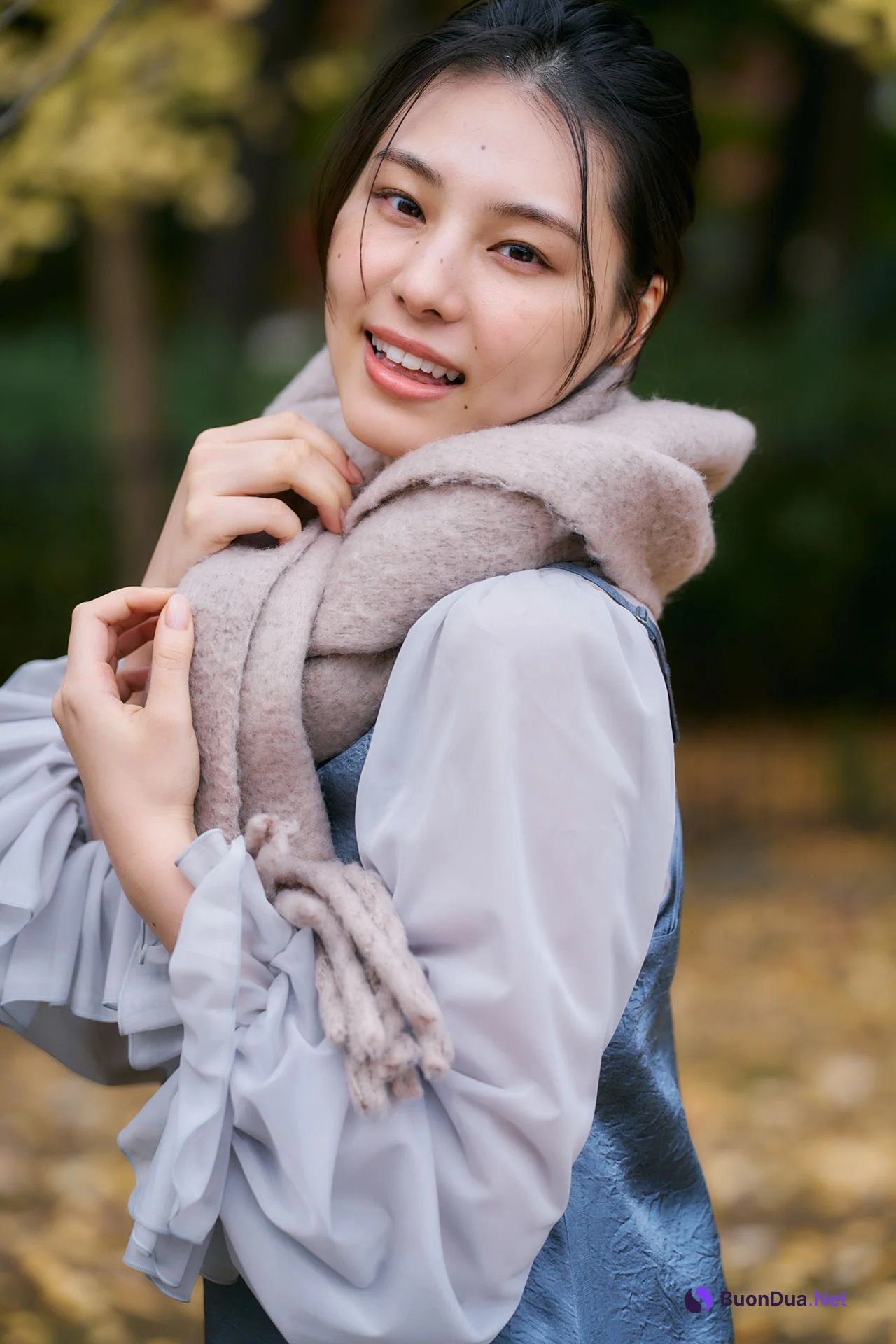 Iori Sagara 相楽伊織, FLASHデジタル写真集 [Blue-Halation] Set.02 - Photo 4