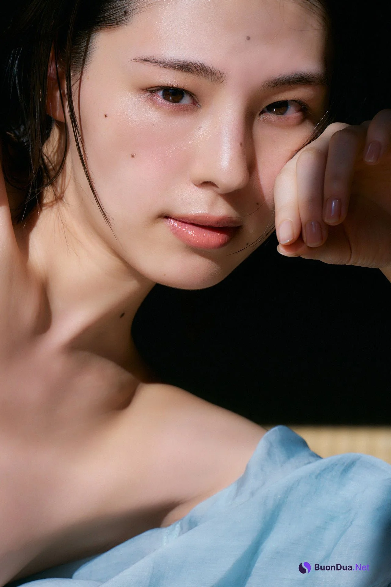 Iori Sagara 相楽伊織, FLASHデジタル写真集 [Blue-Halation] Set.03 - Photo 16