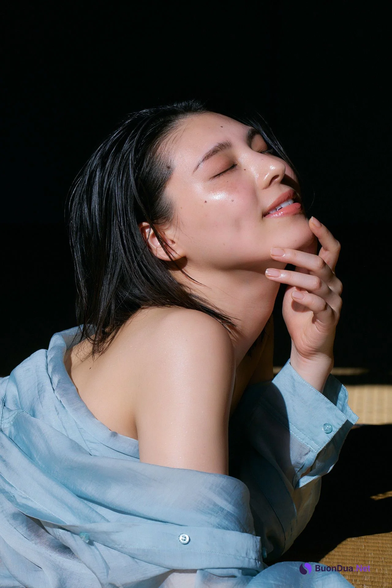 Iori Sagara 相楽伊織, FLASHデジタル写真集 [Blue-Halation] Set.03 - Photo 19