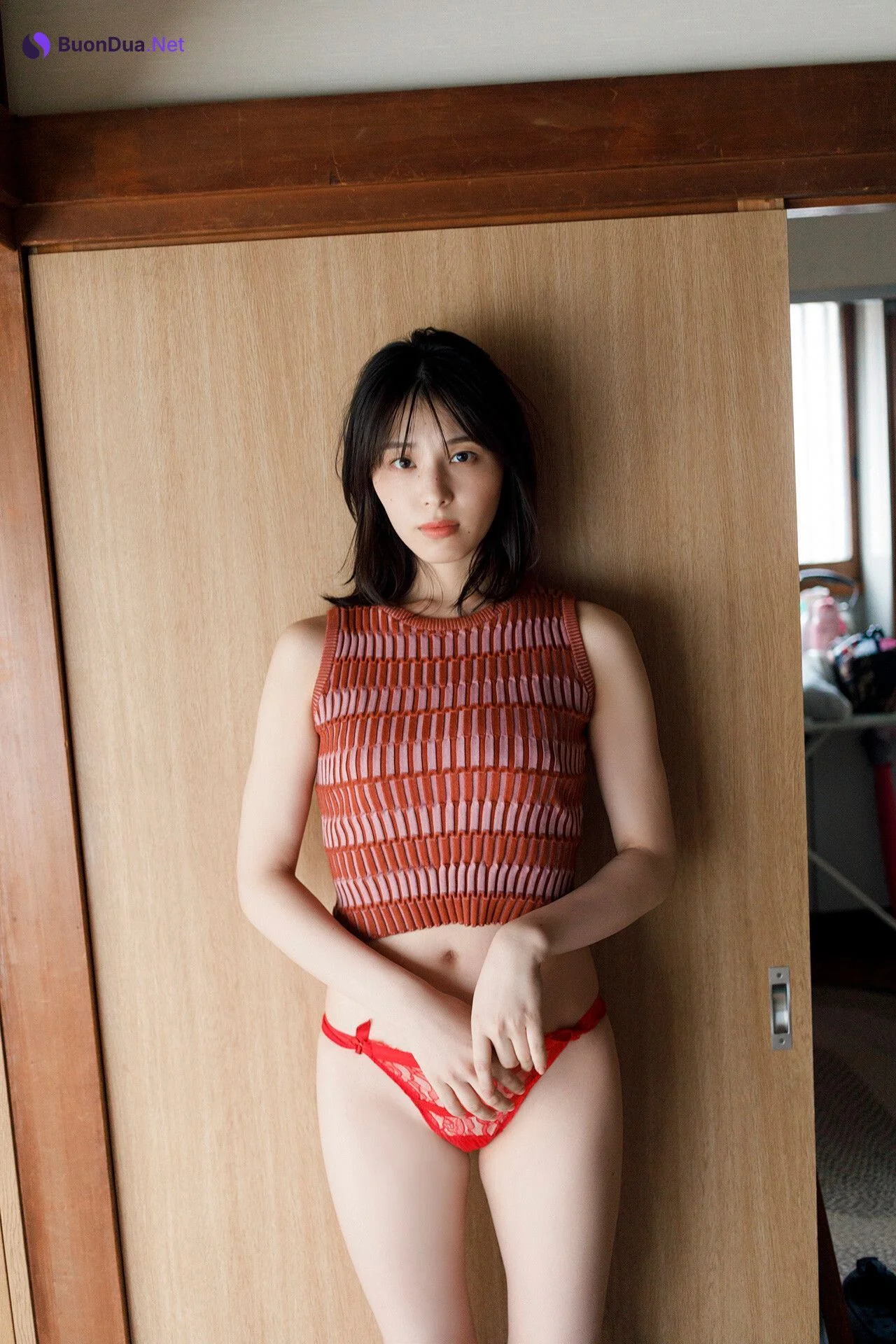 Iori Sagara 相楽伊織, FLASHデジタル写真集 「隣には君がいた」 Set.01 - Photo 13
