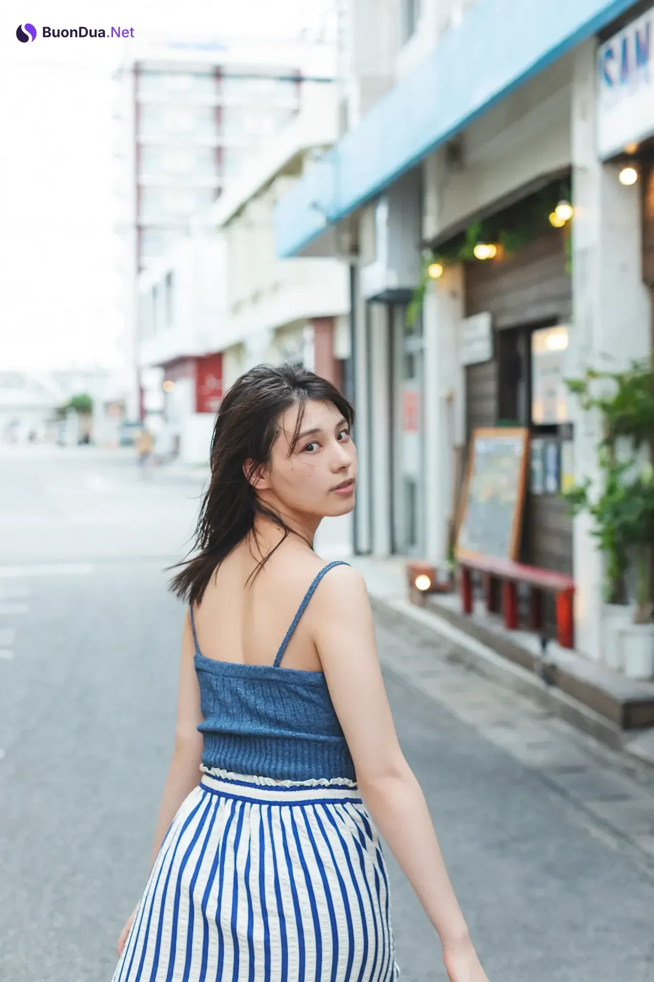 Iori Sagara 相楽伊織, ヤングチャンピオンデジグラ 「MADONNA」 - Photo 4