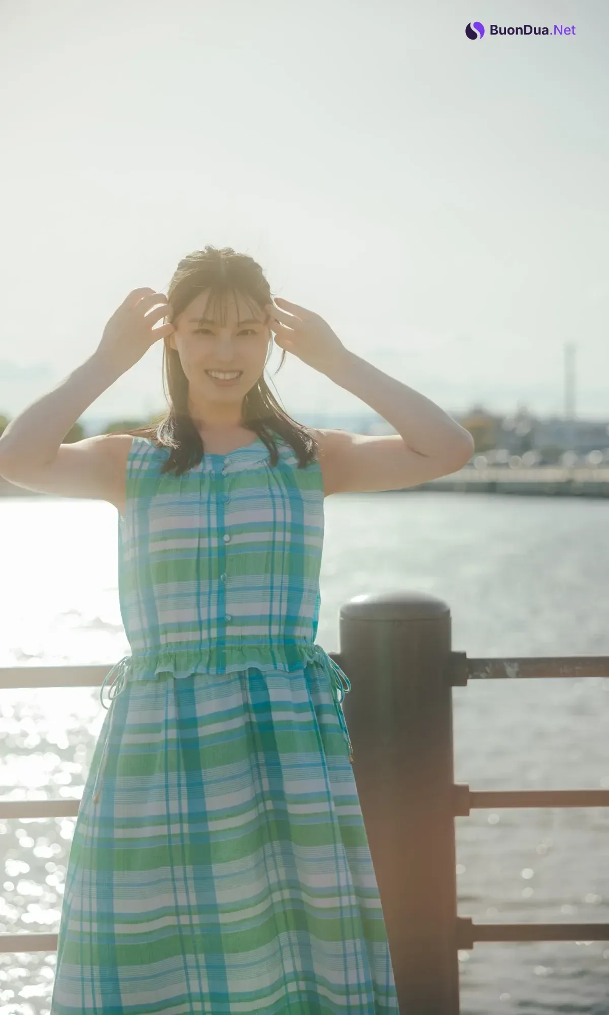Iori Sagara 相楽伊織, 写真集 「more and more」 - Photo 14