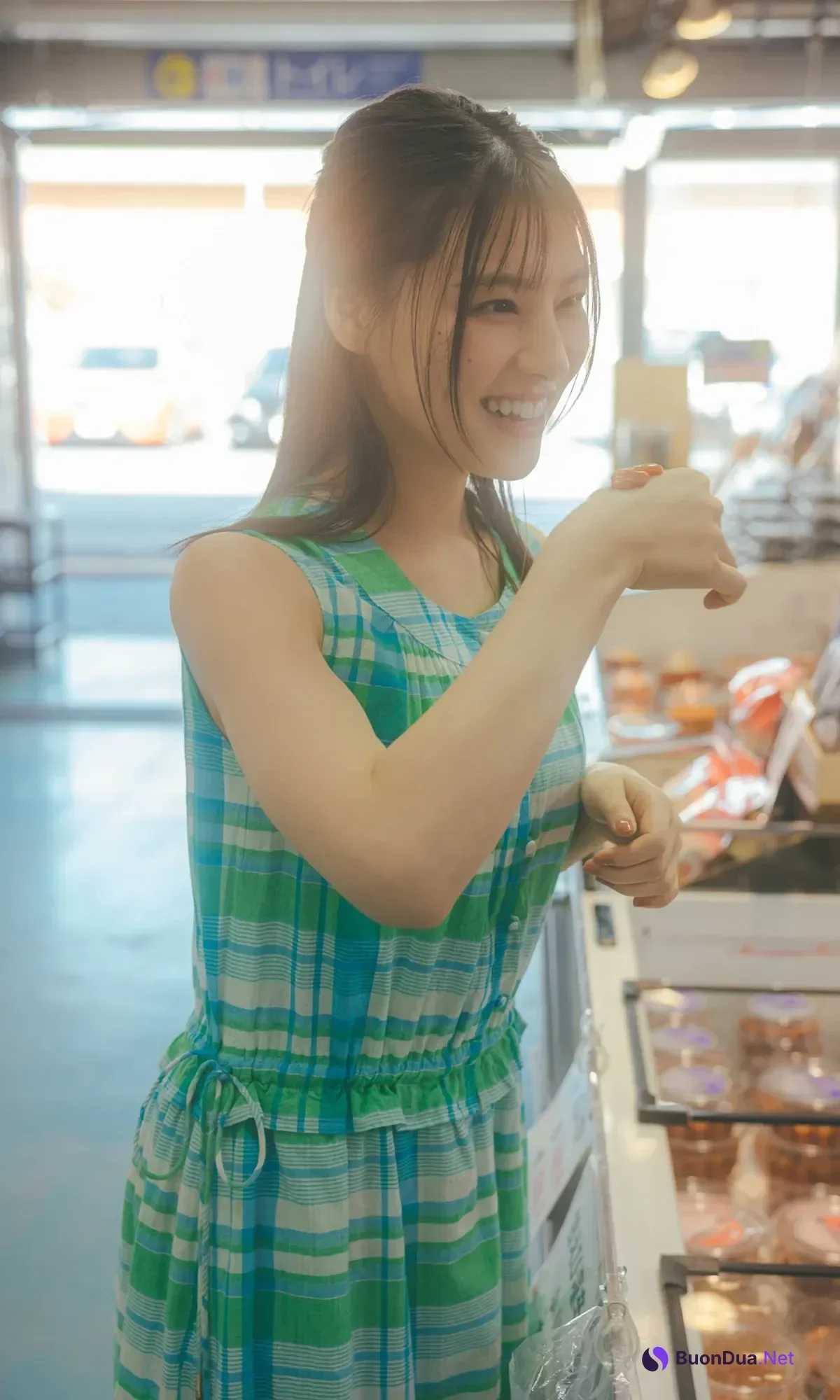 Iori Sagara 相楽伊織, 写真集 「more and more」 - Photo 7