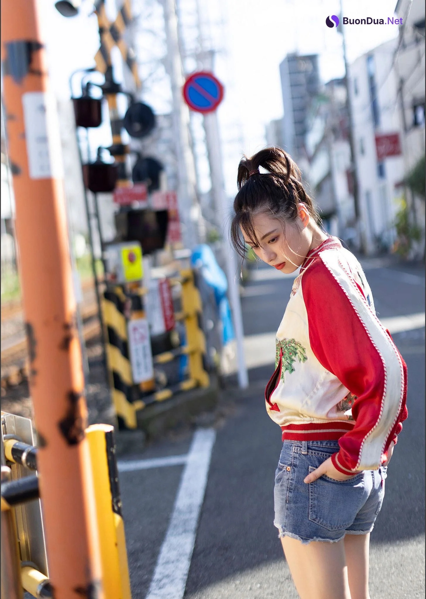 Iori Sagara 相楽伊織, デジタル限定 写真集 『ギャルじゃねーし。』 Set.01 - Photo 3