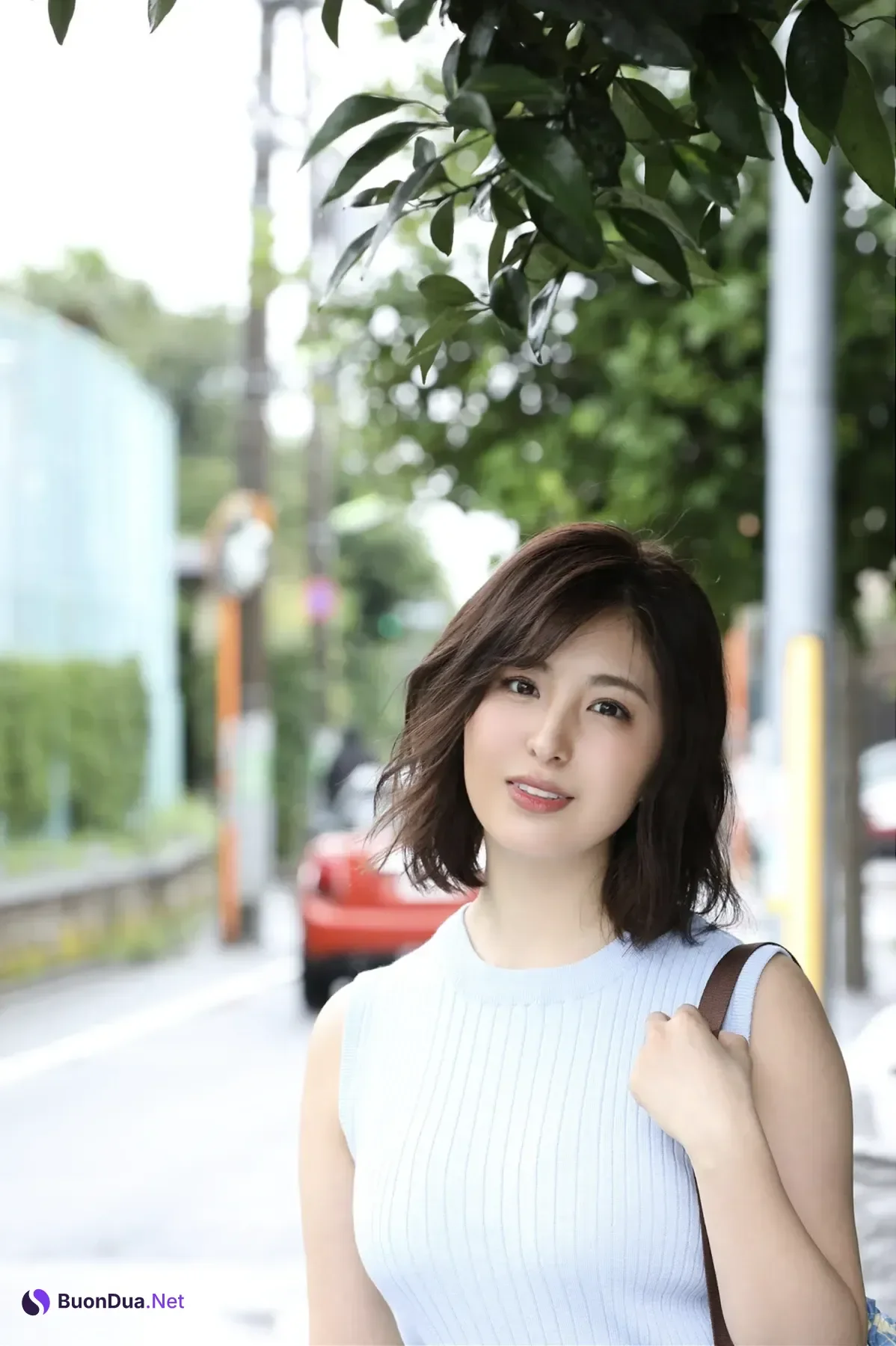 Iroha Yanagi 柳いろは, 写真集 「人妻のイ・ロ・ハ」 - Photo 3