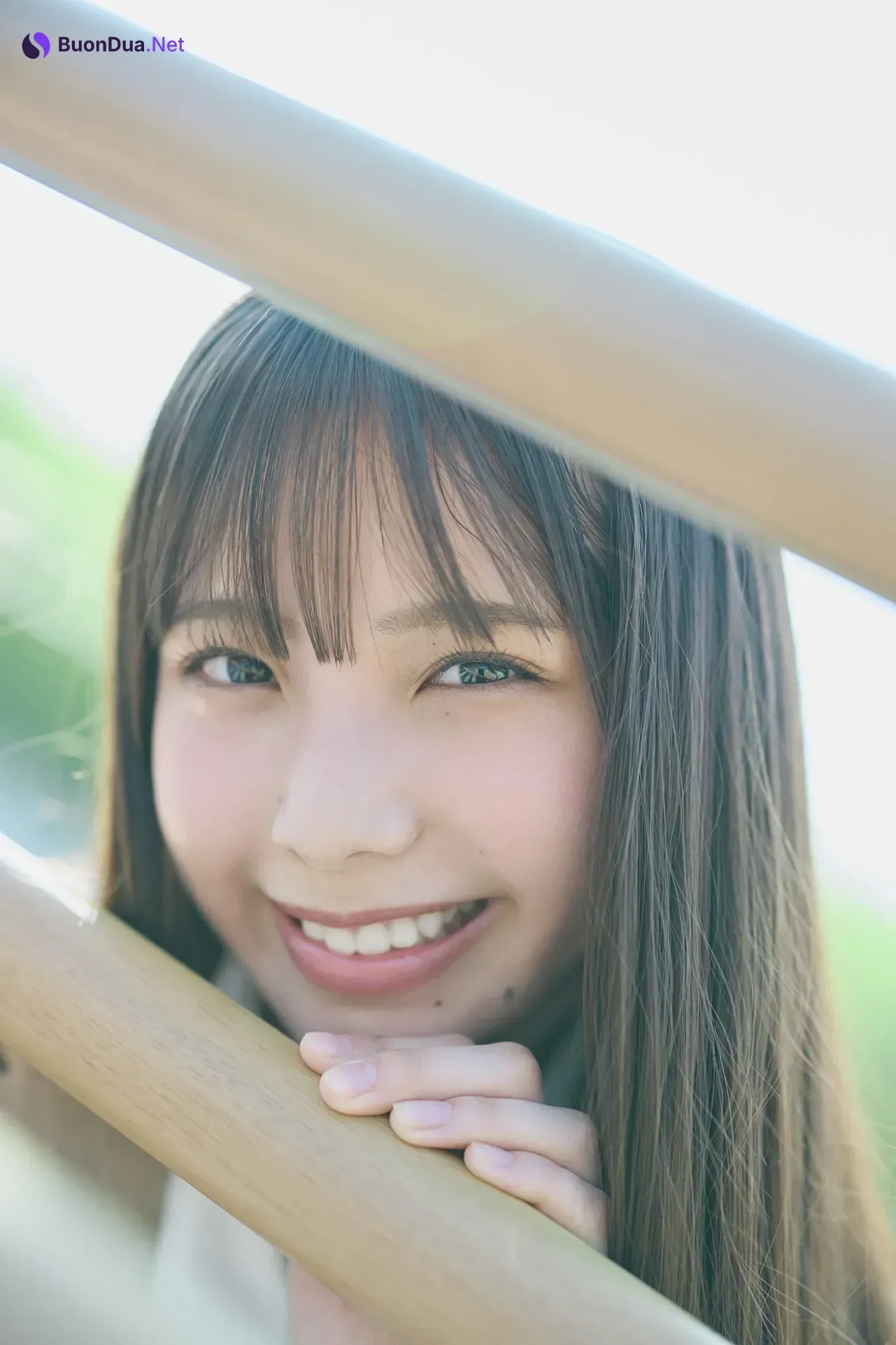 Izuki Shimoda 下田衣珠季, Young Magazine 2025 No.44 (ヤングマガジン 2025年44号) - Photo 14