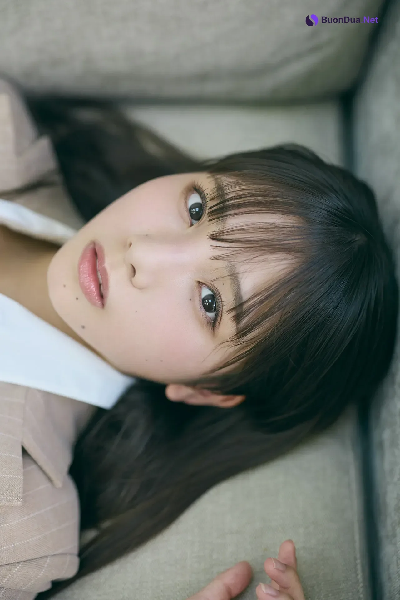 Izuki Shimoda 下田衣珠季, Young Magazine 2025 No.44 (ヤングマガジン 2025年44号) - Photo 17