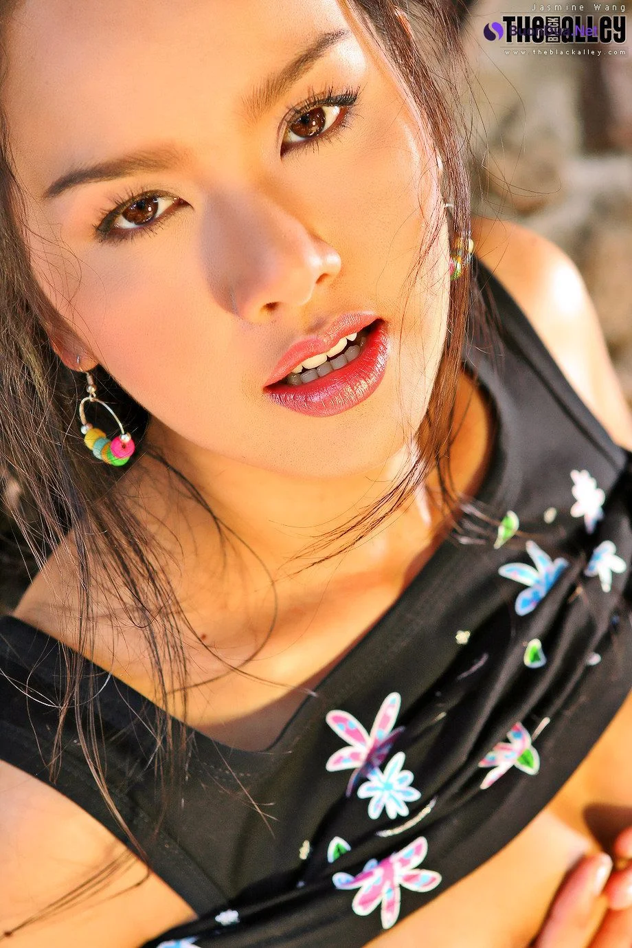 Jasmine Wang The Black Alley Photobook Set.02 - Photo 5