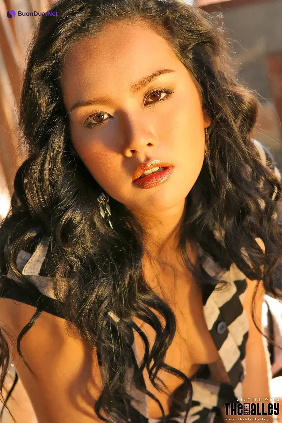Jasmine Wang – The Black Alley Photobook Set.05 - Photo 13