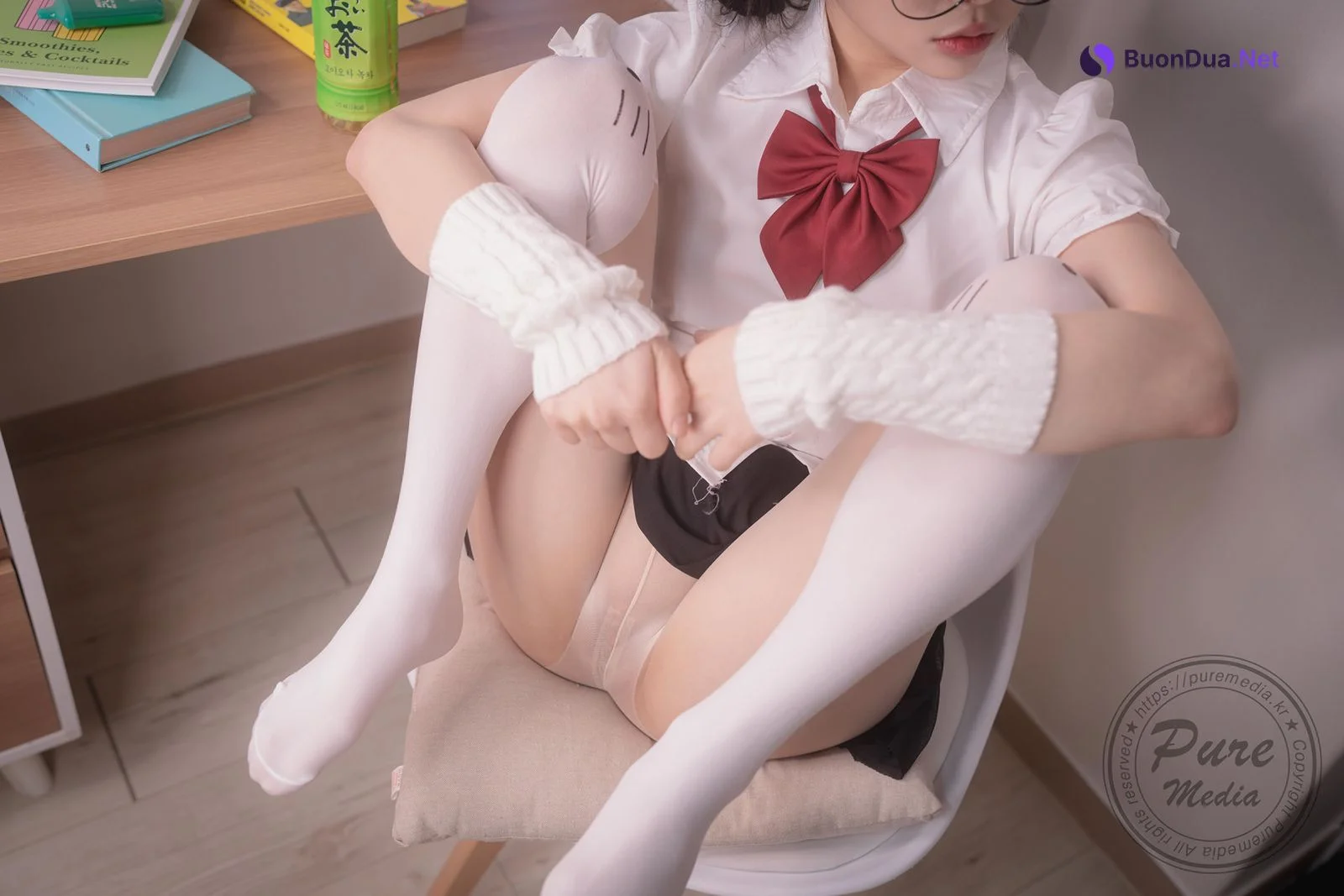 Jelly 젤리, PURE MEDIA Vol.276 Girl Trapped in a Rooftop Room Set.02 - Photo 10