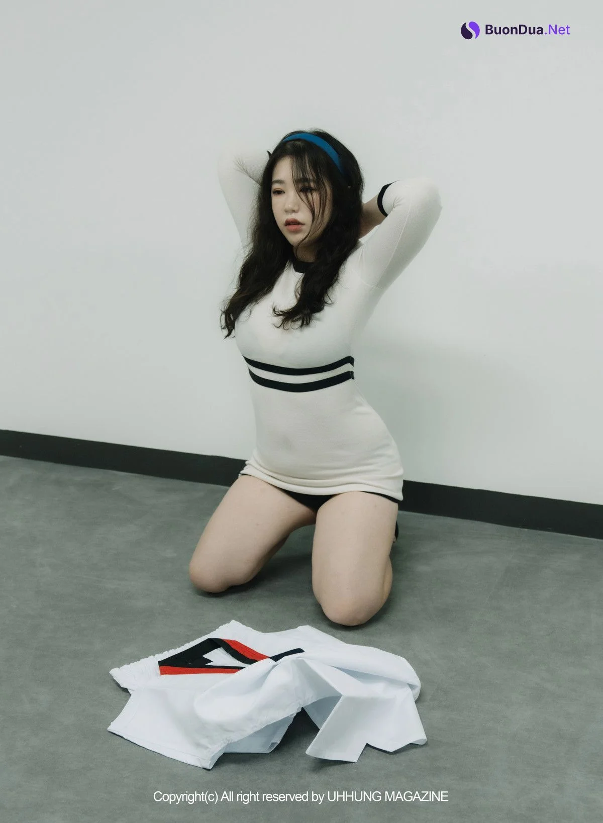 Jenn 젠, UHHUNG Magazine Vol.01 Taekwondo Set.01 - Photo 14