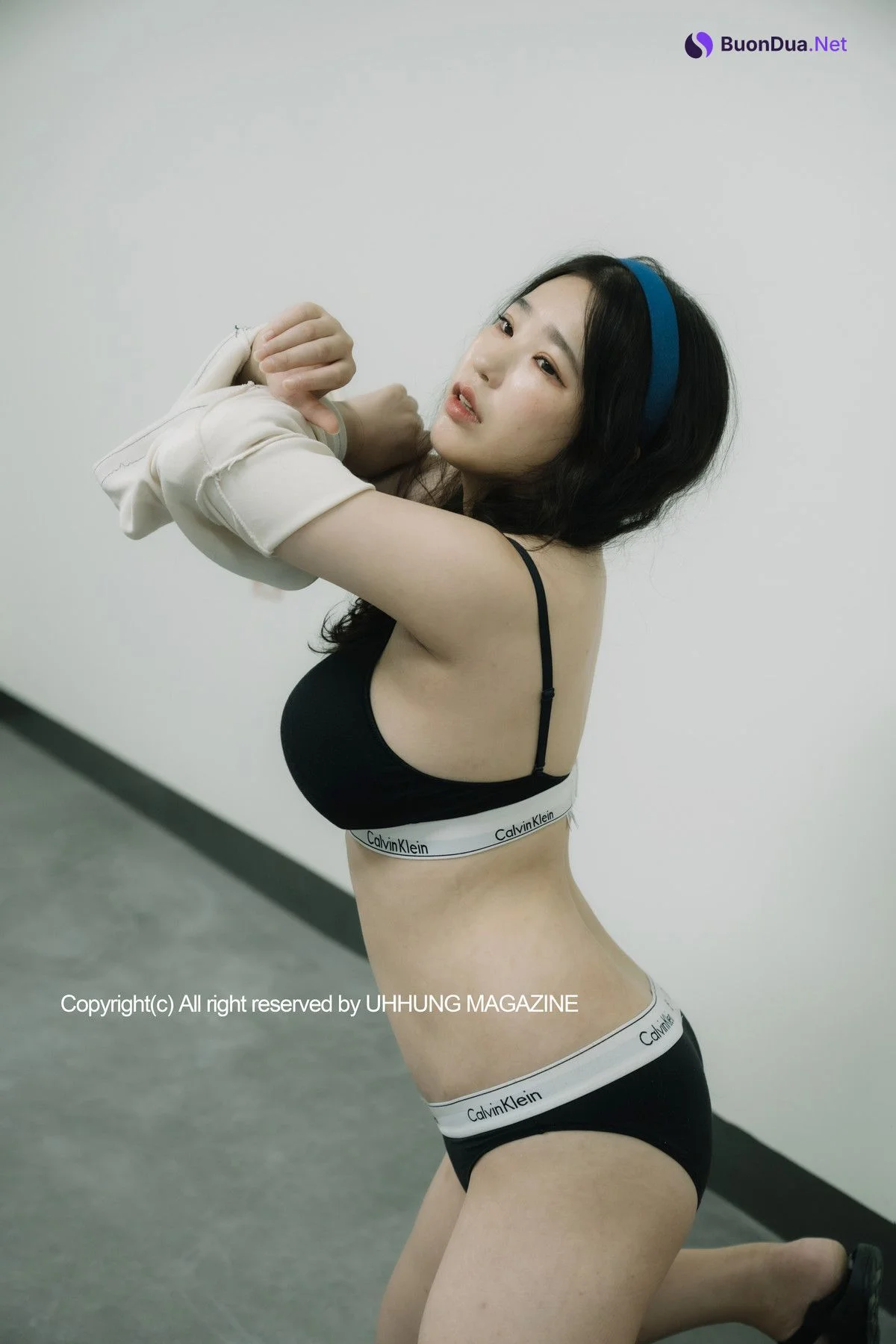 Jenn 젠, UHHUNG Magazine Vol.01 Taekwondo Set.01 - Photo 8