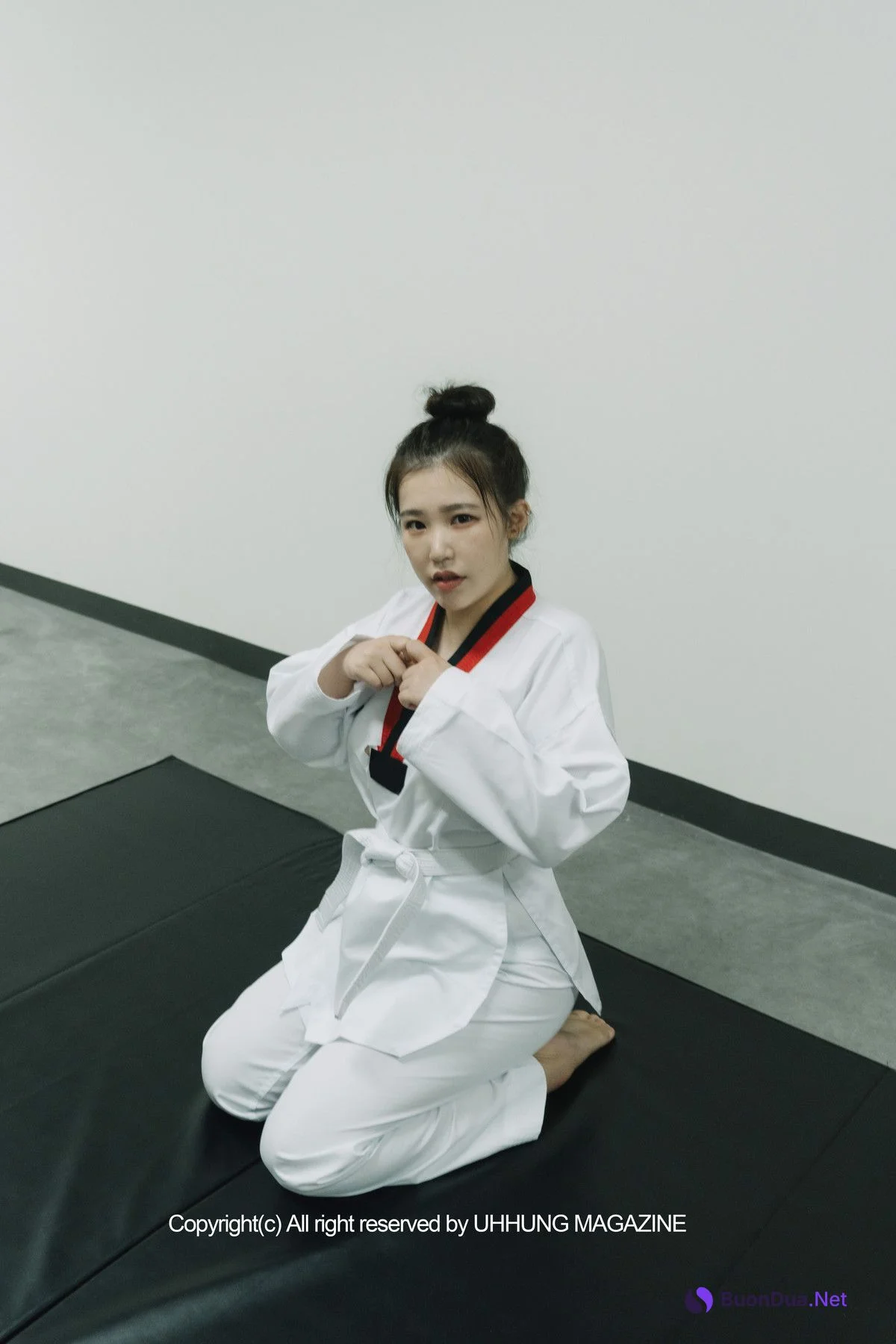 Jenn 젠, UHHUNG Magazine Vol.01 Taekwondo Set.02 - Photo 5