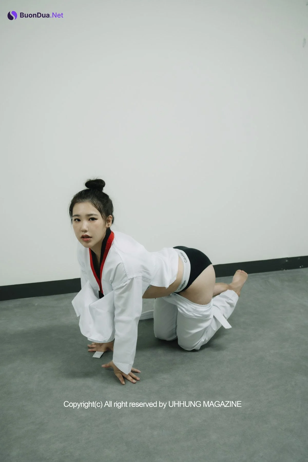 Jenn 젠, UHHUNG Magazine Vol.01 Taekwondo Set.02 - Photo 6