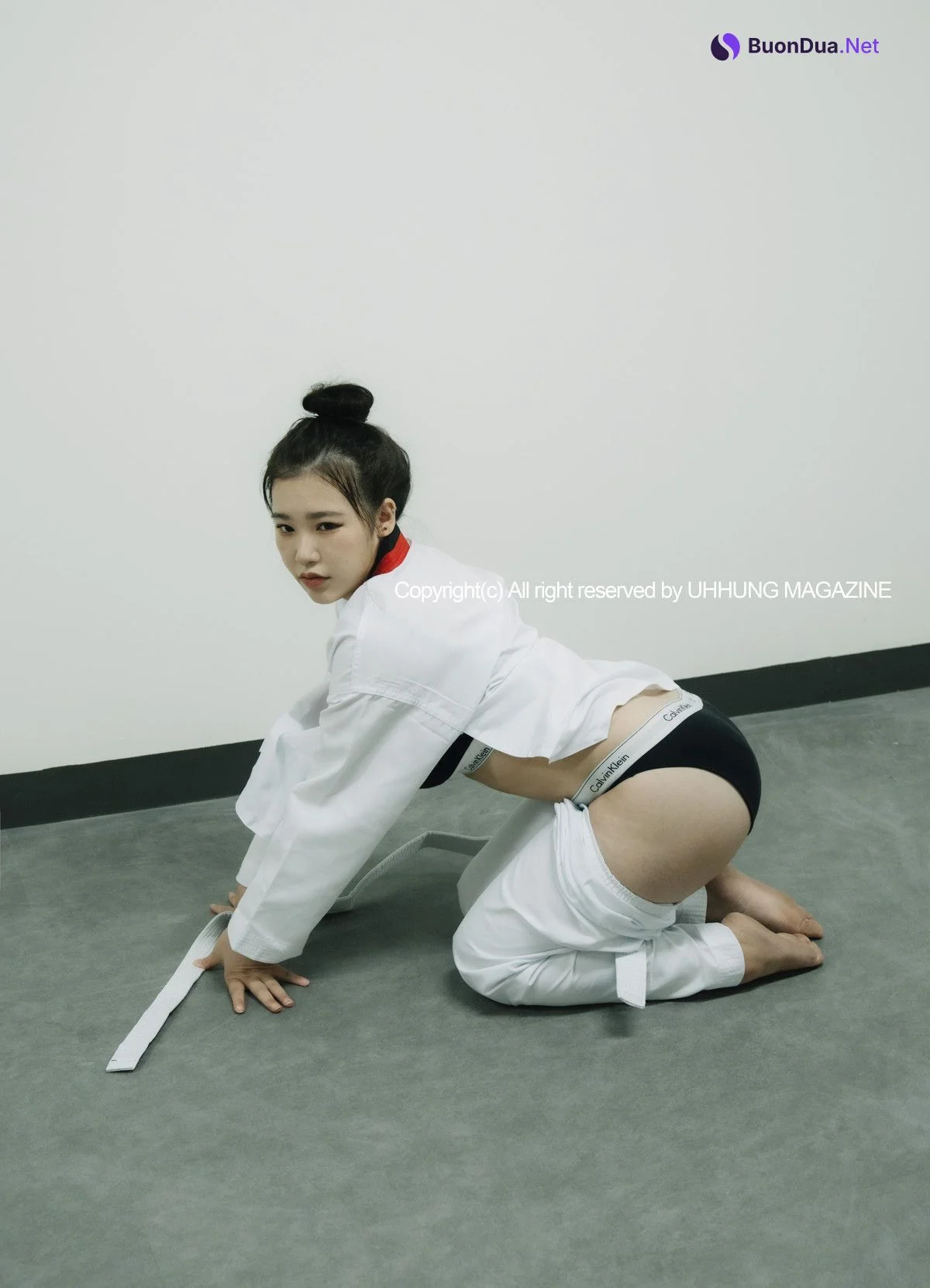 Jenn 젠, UHHUNG Magazine Vol.01 Taekwondo Set.02 - Photo 7