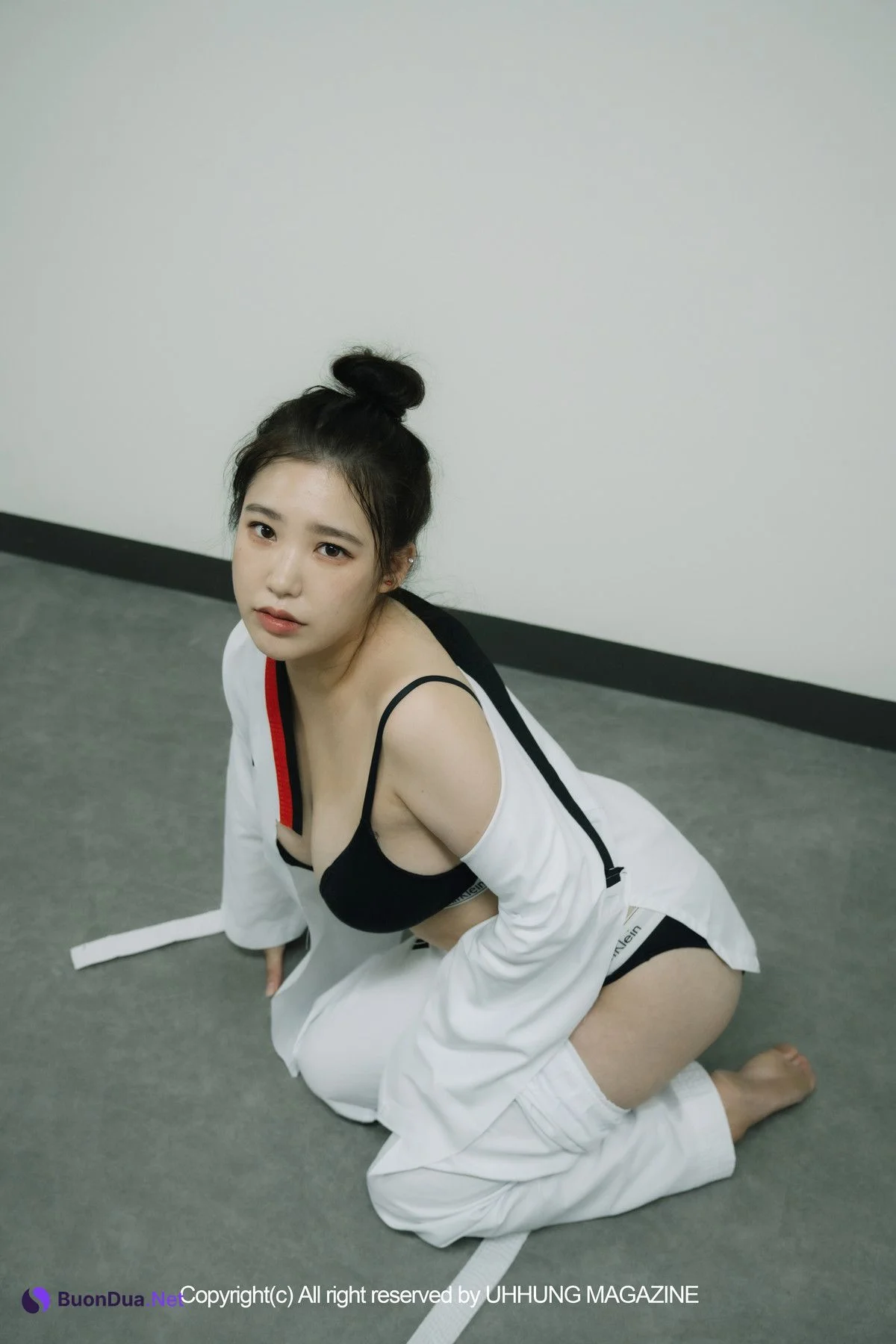 Jenn 젠, UHHUNG Magazine Vol.01 Taekwondo Set.03 - Photo 12