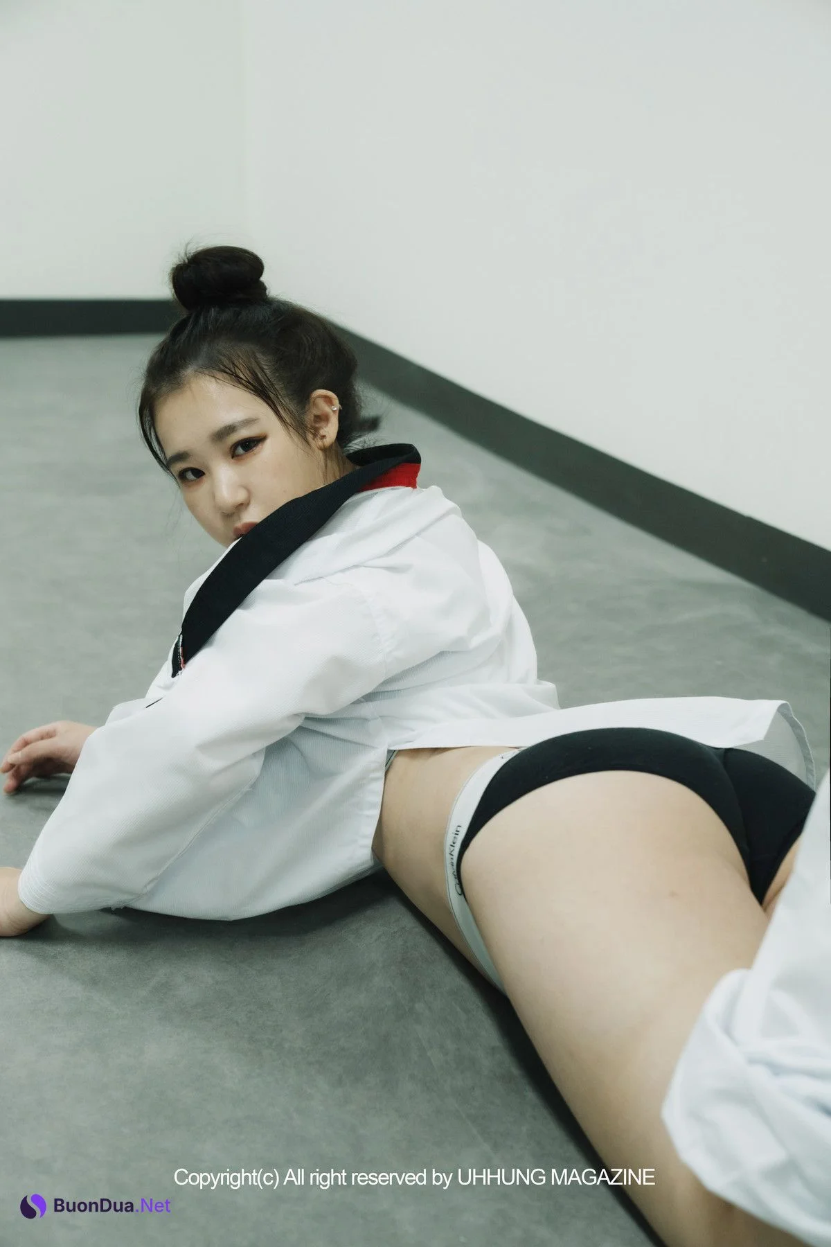 Jenn 젠, UHHUNG Magazine Vol.01 Taekwondo Set.03 - Photo 18