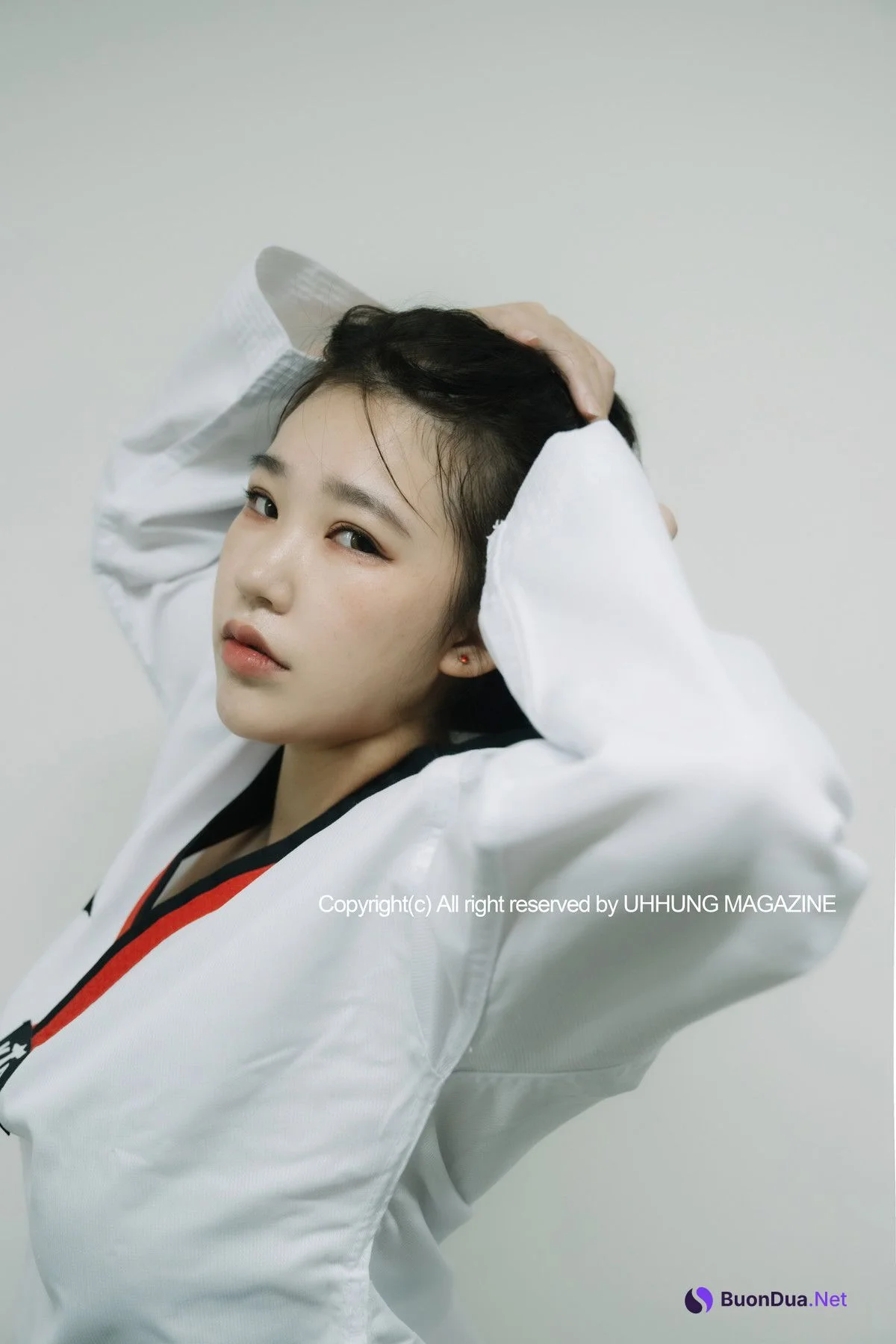 Jenn 젠, UHHUNG Magazine Vol.01 Taekwondo Set.03 - Photo 5