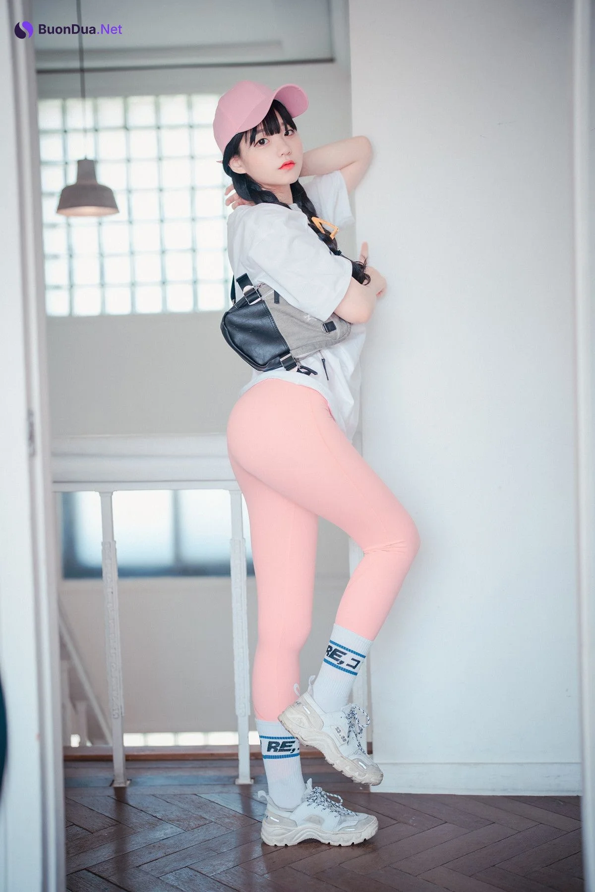 Jeong Jenny 정제니, DJAWA ‘Loose and Tight Pink’ Set.03 - Photo 15