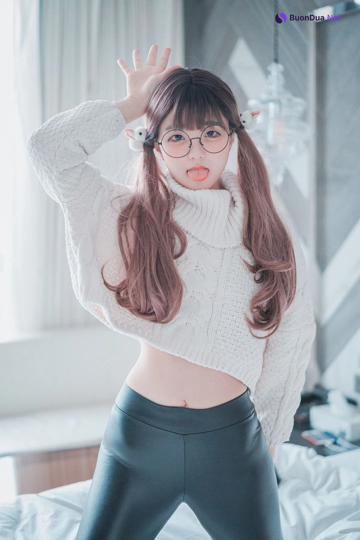 Jeong Jenny 정제니, DJAWA ‘Loose and Tight White’ - Photo 4