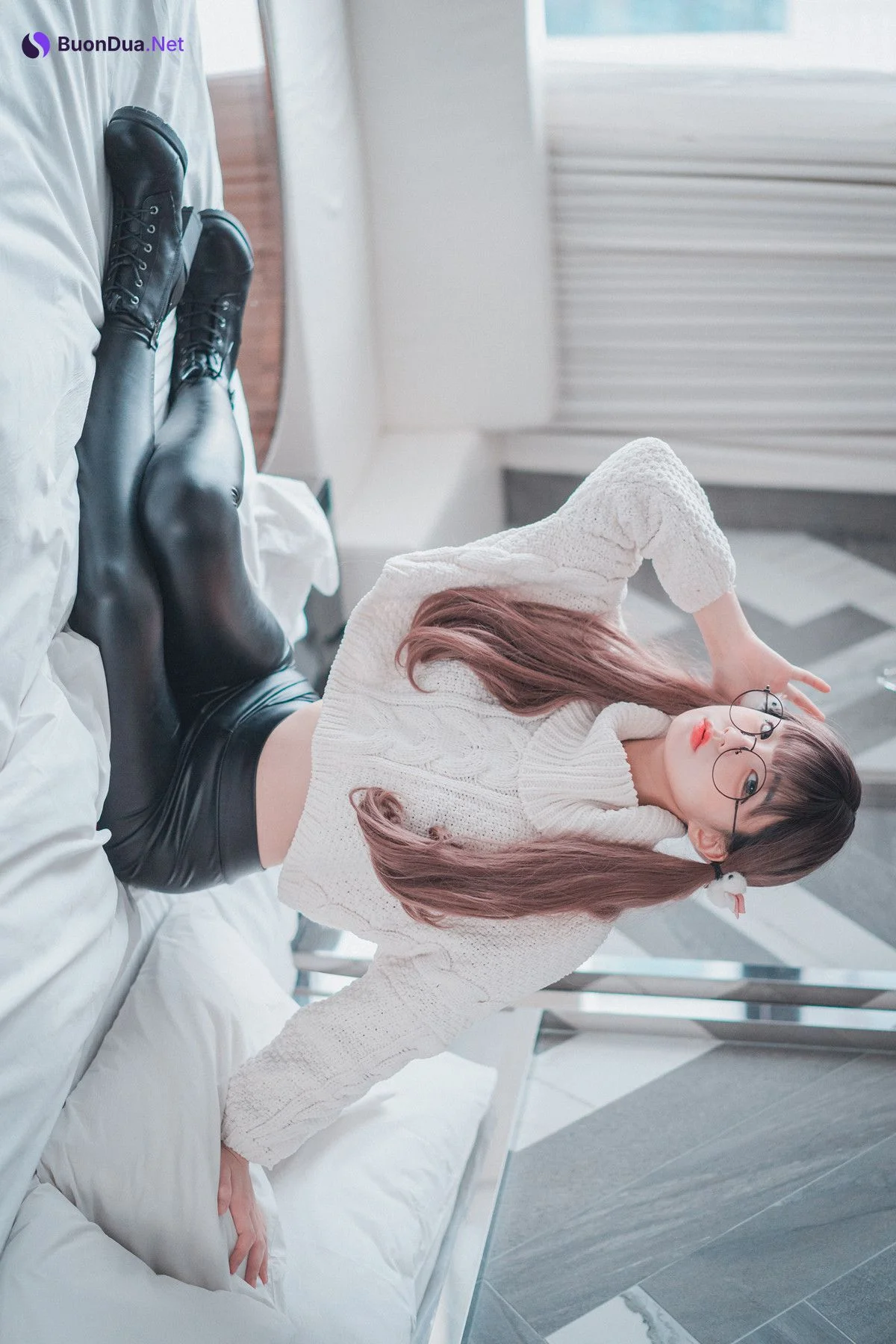 Jeong Jenny 정제니, DJAWA ‘Loose and Tight White’ - Photo 6