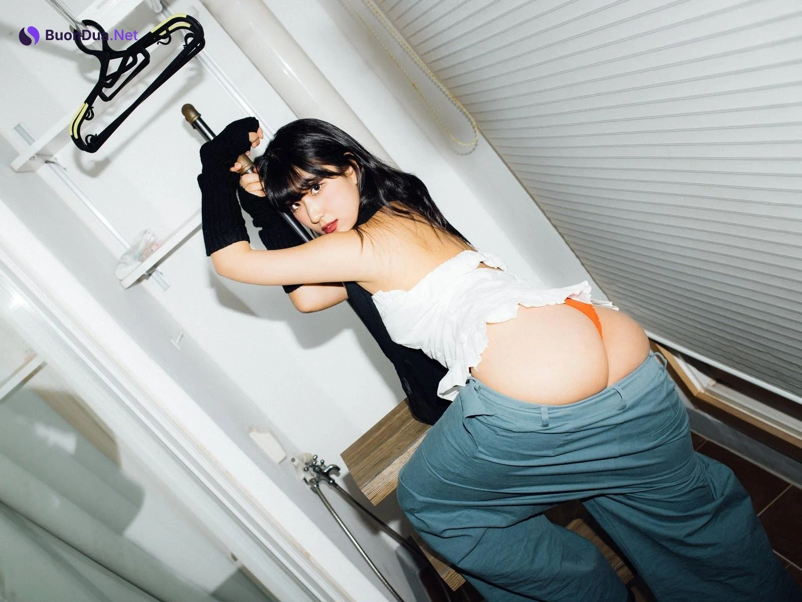 Ji-Eun Lim 임지은, [Moon Night Snap] Weirdness - Photo 11