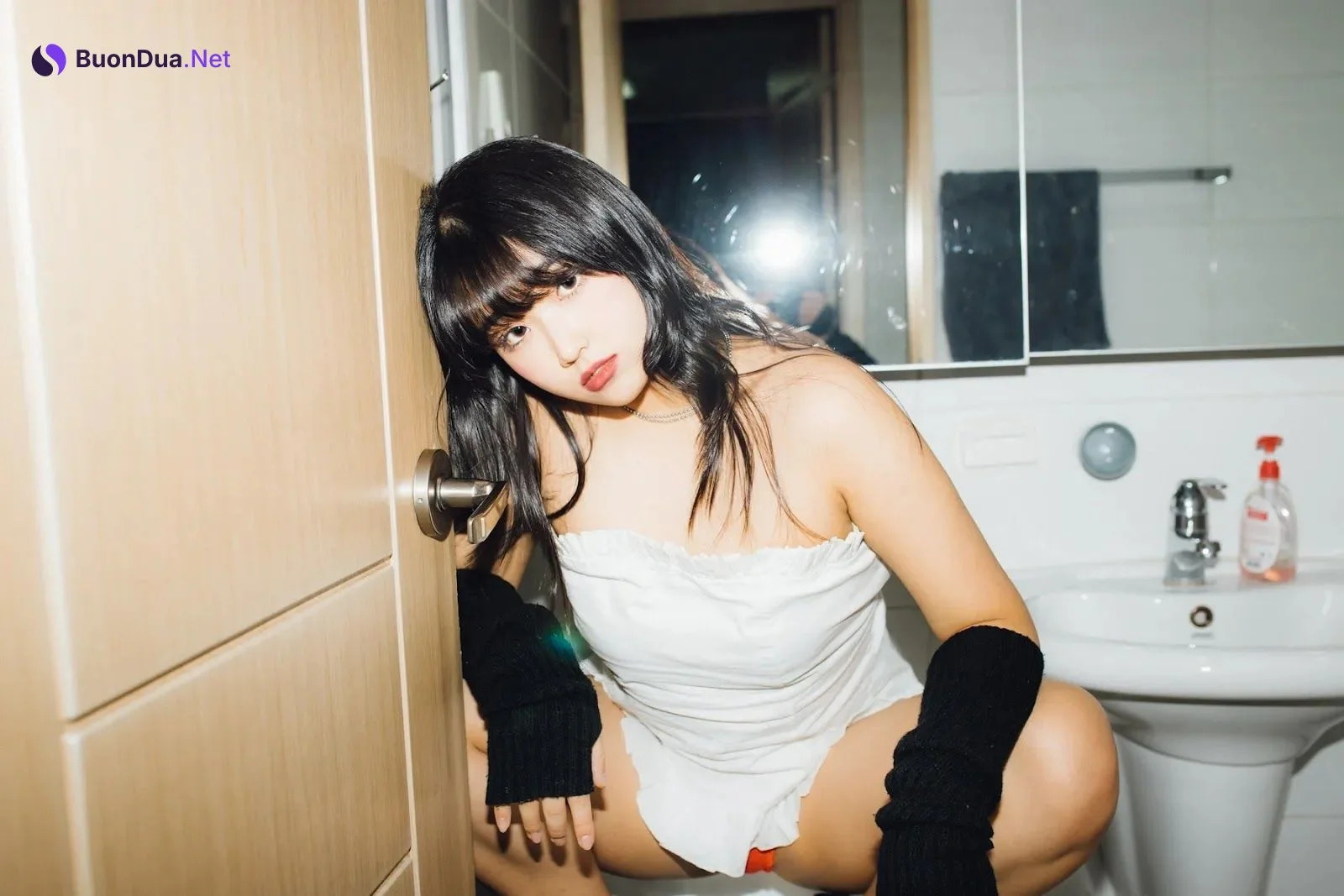 Ji-Eun Lim 임지은, [Moon Night Snap] Weirdness - Photo 19