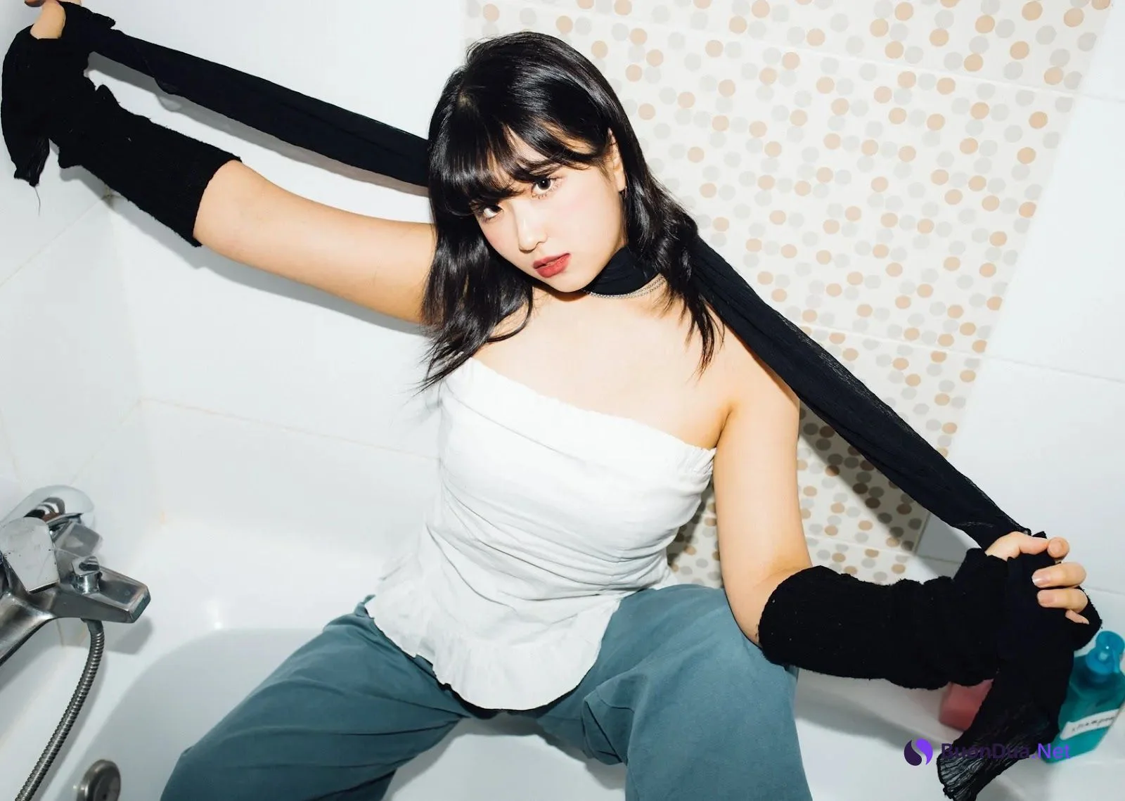 Ji-Eun Lim 임지은, [Moon Night Snap] Weirdness - Photo 4