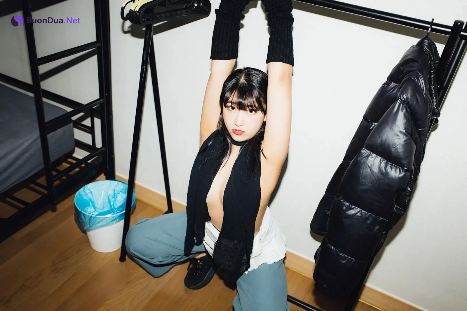 Ji-Eun Lim 임지은, [Moon Night Snap] Weirdness - Photo 8