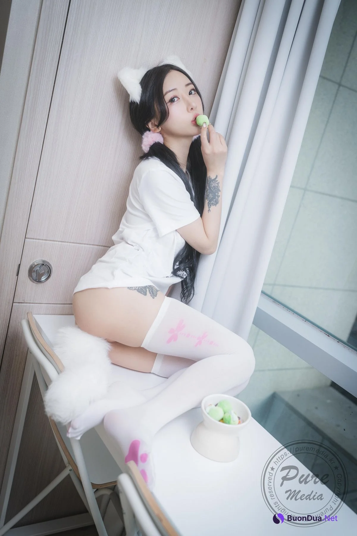 Jia 지아, [PURE MEDIA] Naked cat on the sofa Set.01 - Photo 7