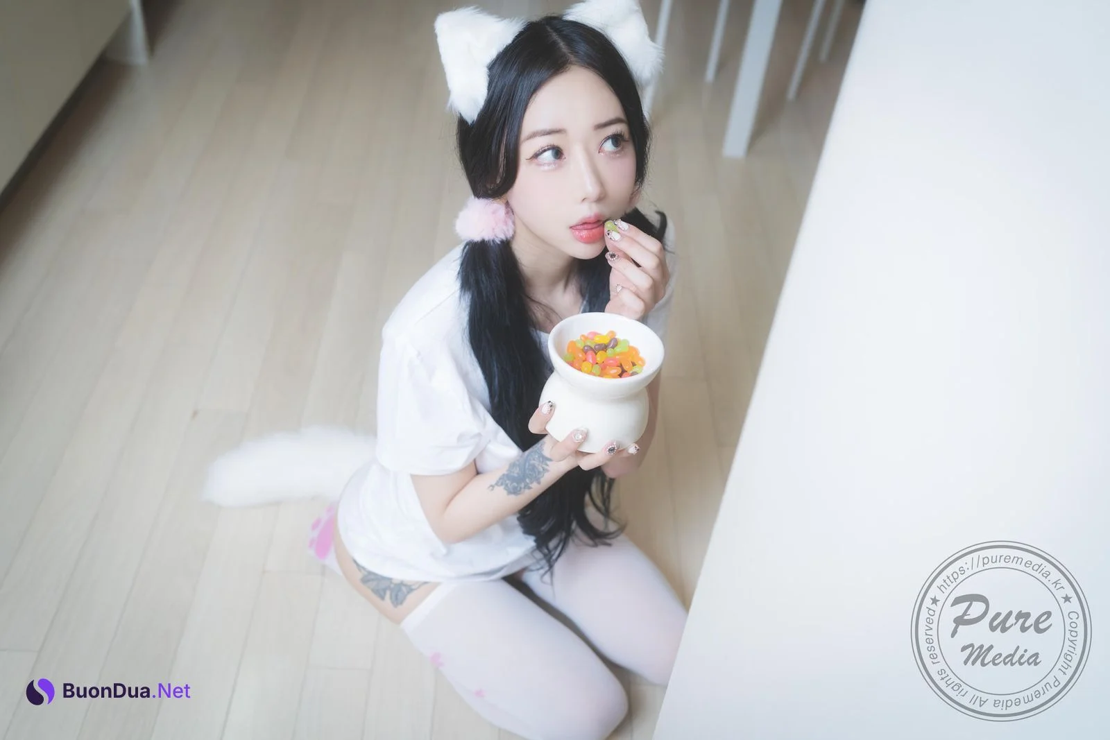 Jia 지아, [PURE MEDIA] Naked cat on the sofa Set.02 - Photo 6