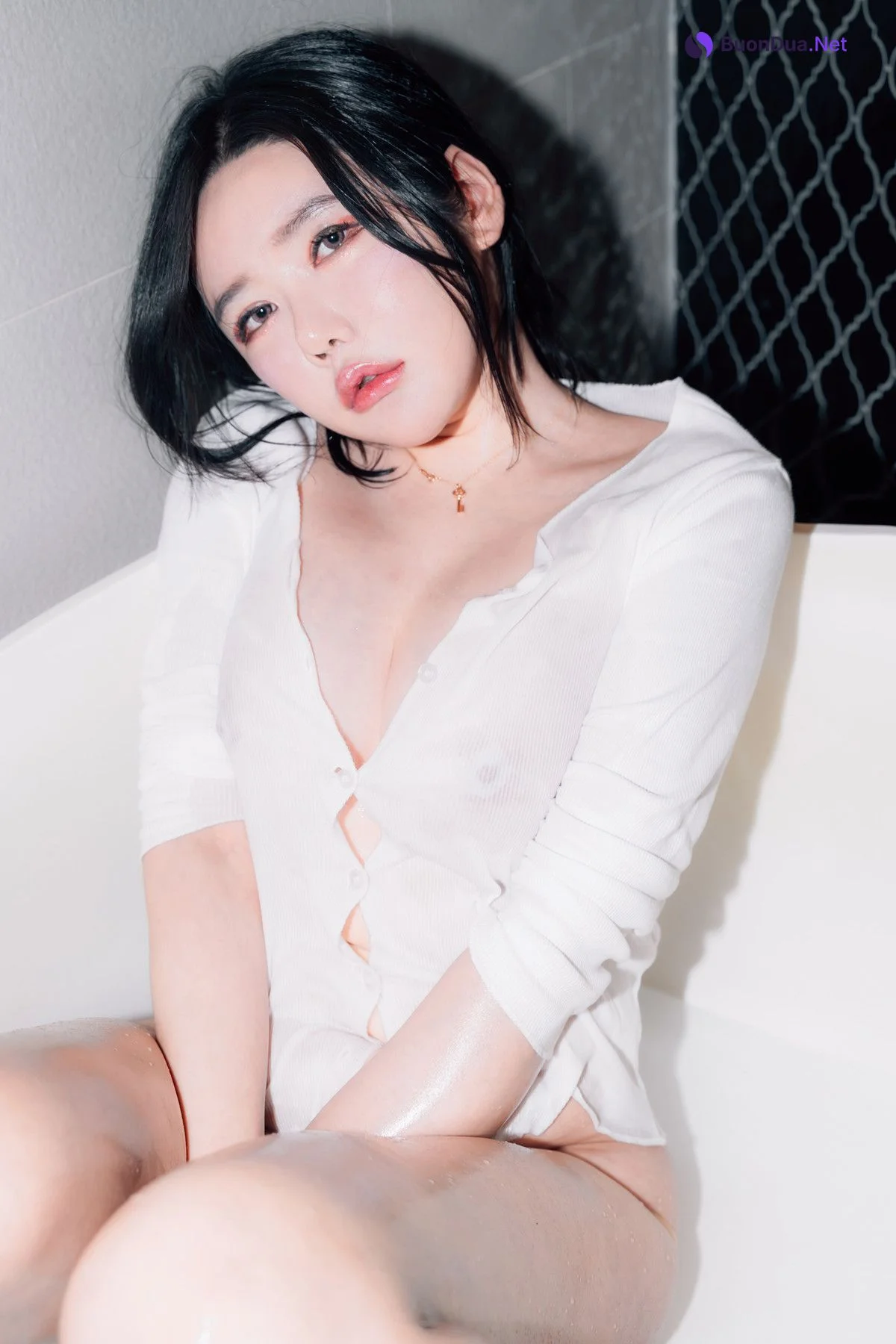 Jisu A 안지수, Photobook ‘Good Day’ Set.01 - Photo 2
