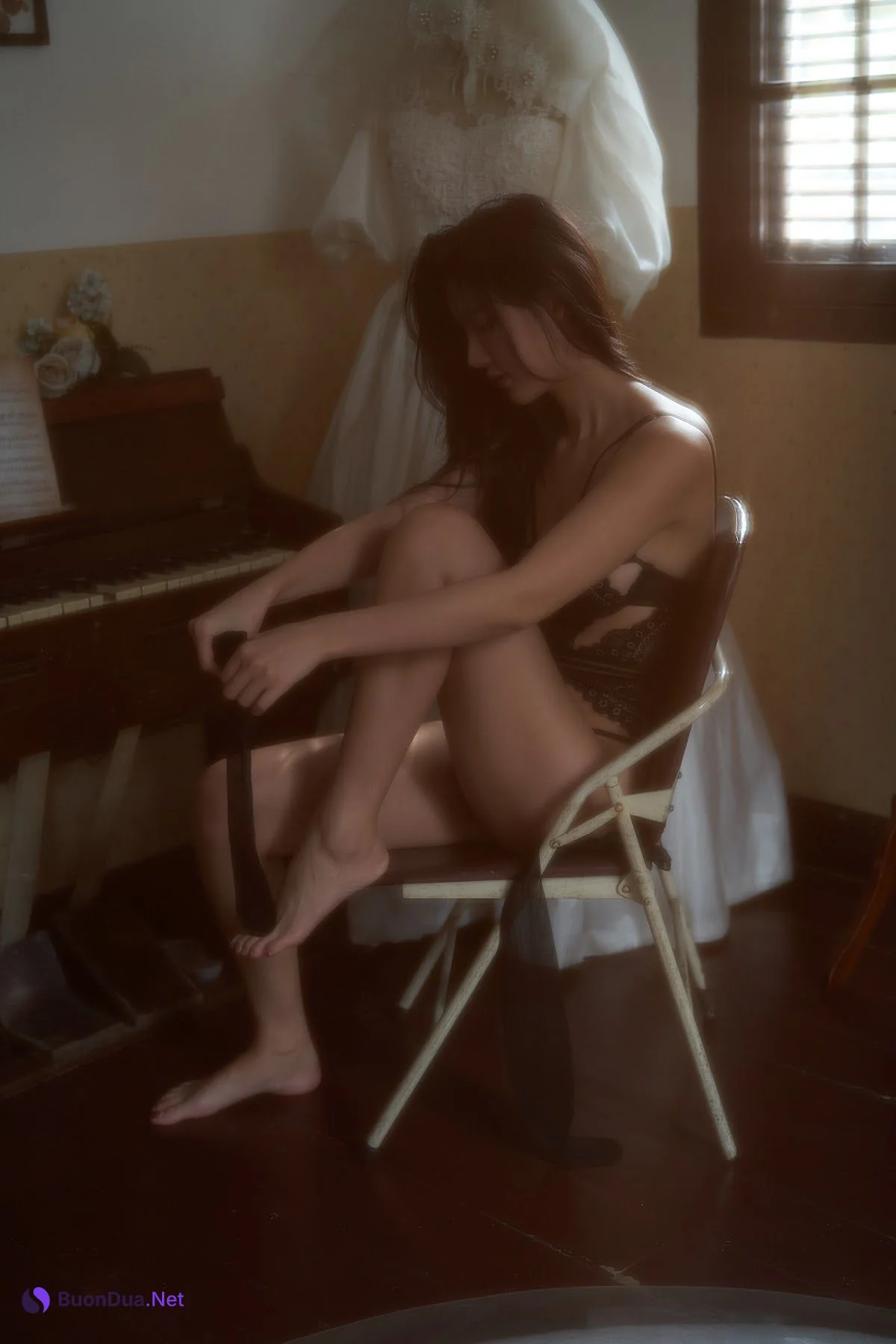 Jiu Shi A Zhu A (就是阿朱啊) – 唯美性感写真《红日》 - Photo 3