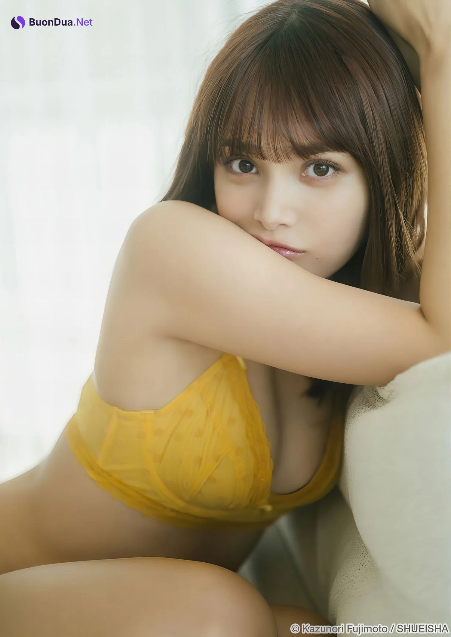 Jona ジョナ, Young Jump 2024 No.25 (ヤングジャンプ 2024年25号) - Photo 9