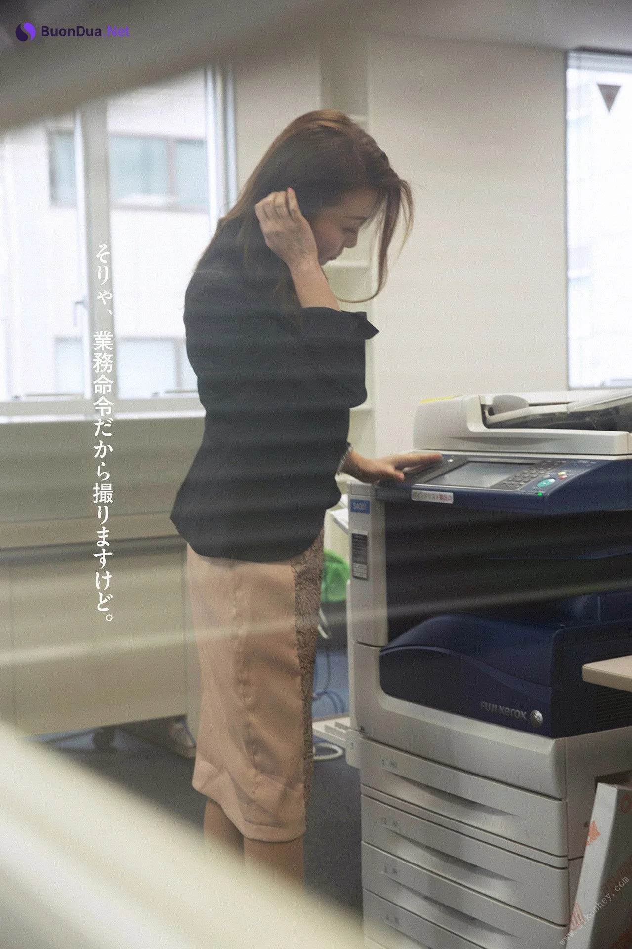Joshi Kirino 桐野女史, 週刊ポストデジタル写真集 ワケアリの女 Set.01 - Photo 4