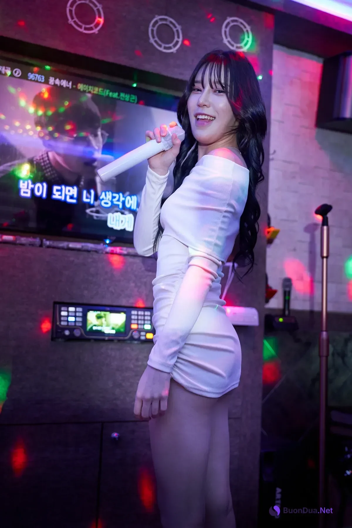 JuHee 주희, PhotoBook 「A Night Out With」 - Photo 15