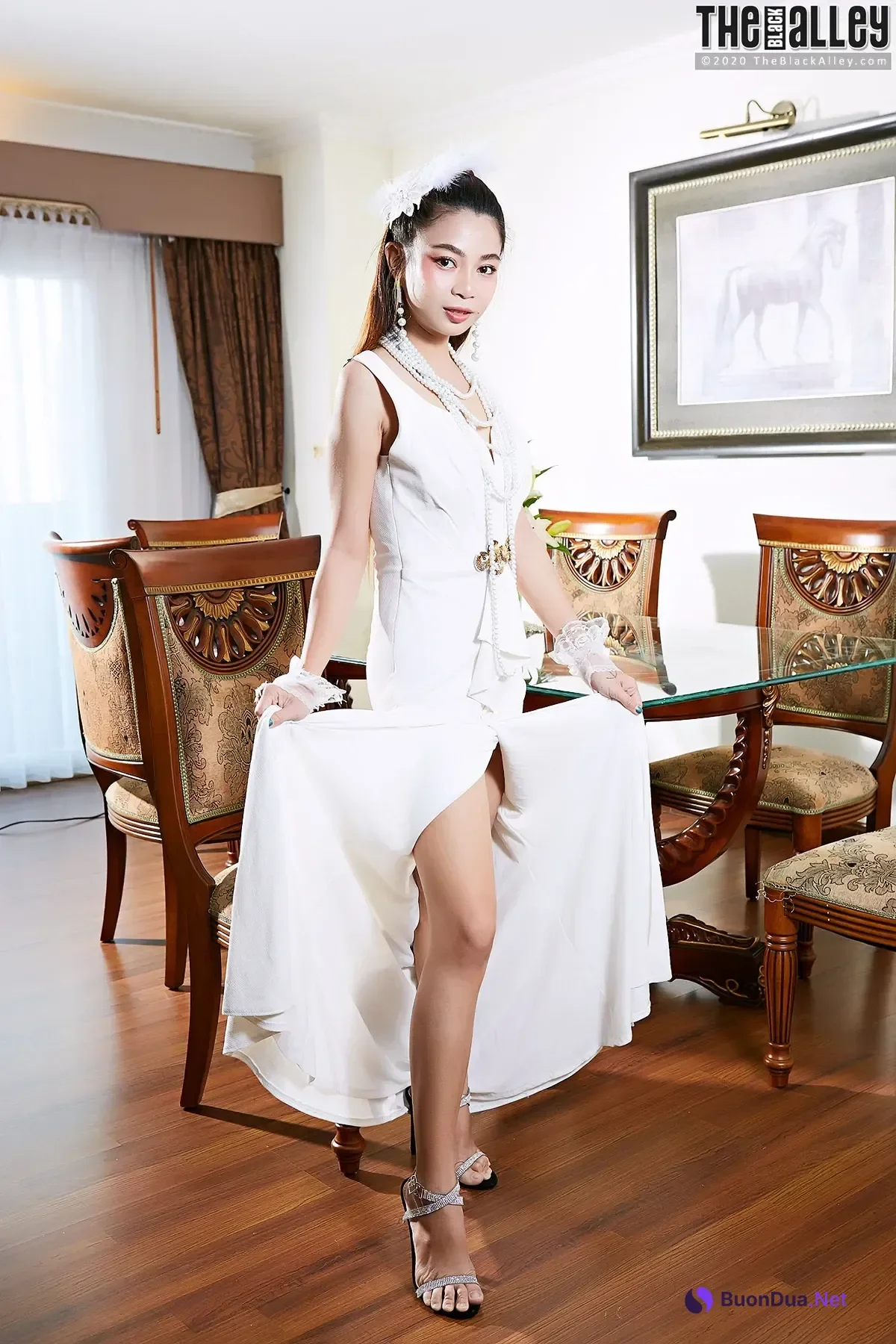 Juliet The Black Alley Photobook Set.26 - Photo 2