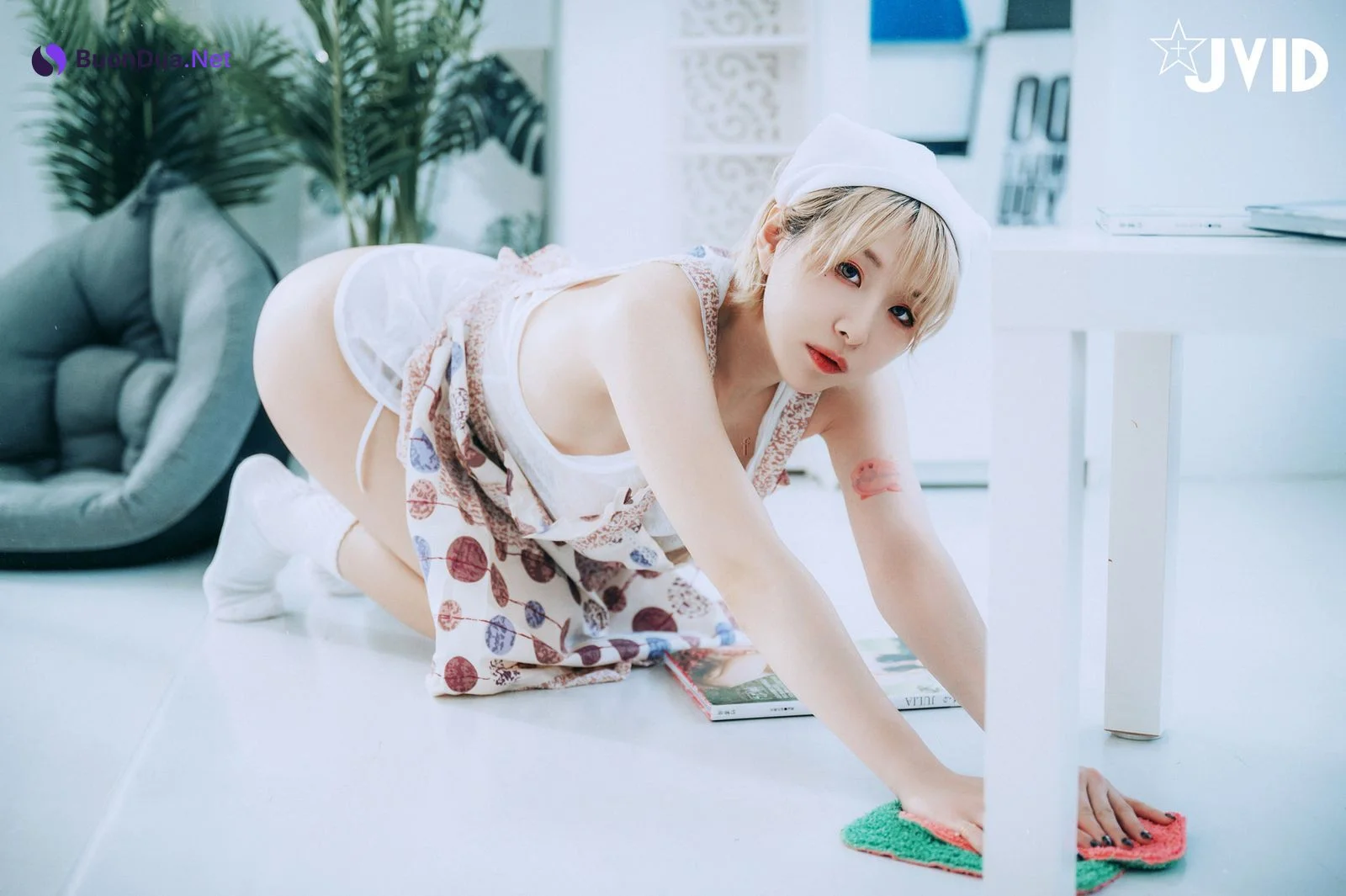 JVID精品 黎菲儿-家政妇的情欲解锁 #1 - Photo 12