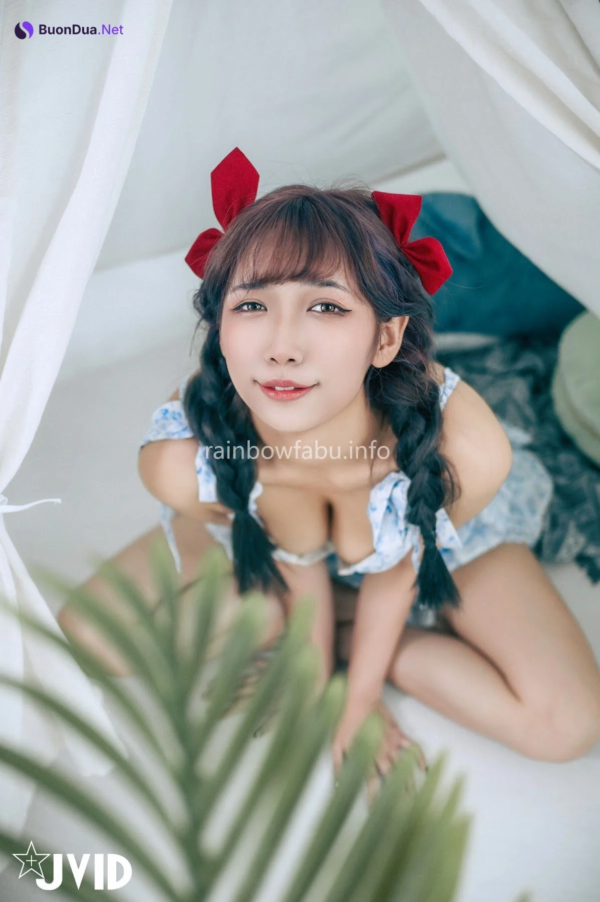 [JVID] 吳紫欣 – 戀愛感爆棚的野餐約會－紫欣❤️女友洋裝的肩帶滑下來了😳那乾脆就別穿了吧😍 - Photo 3
