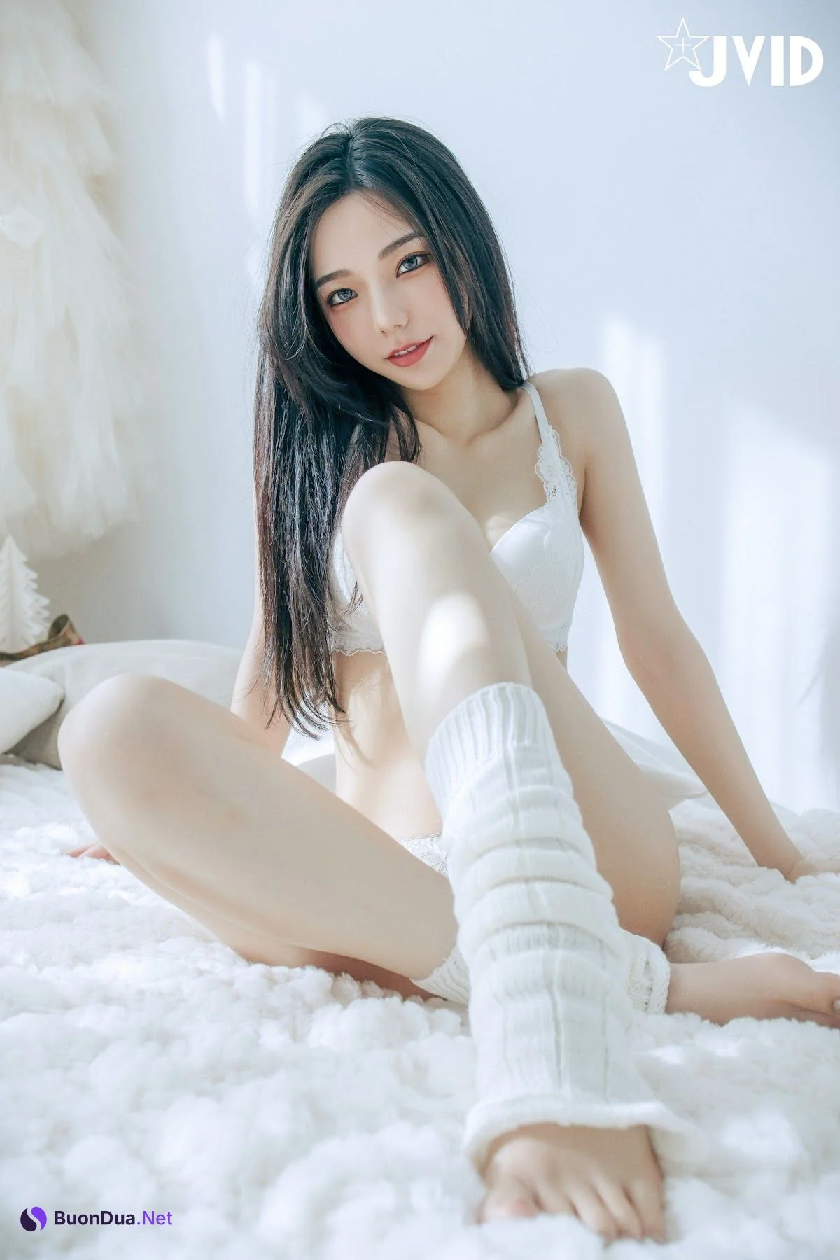 [JVID] 啾啾 – 純白性感小公主啾啾降臨 - Photo 3