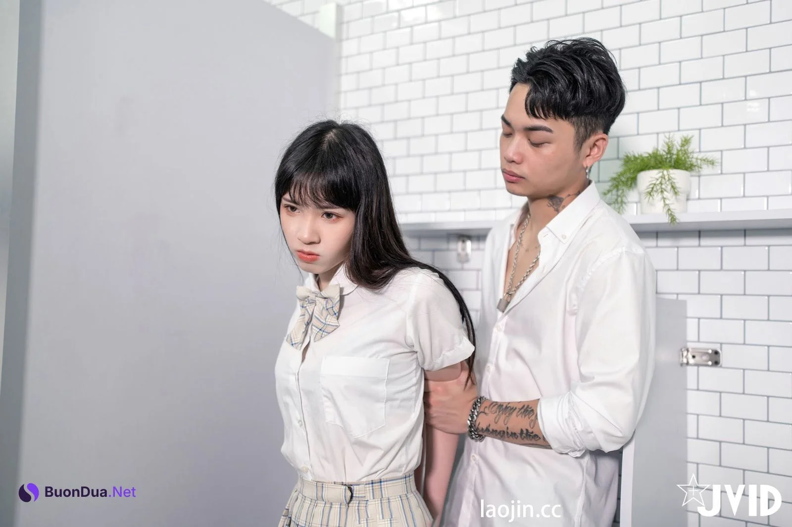 [JVID] 茶理 – 肉便器になった彼女を調教 - 写真 5