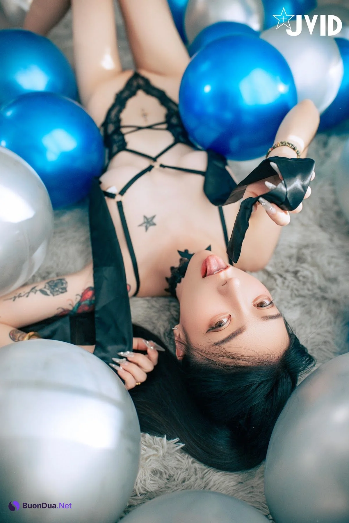 [JVID] 飄飄哥 – 【最狂尺度生日特輯／極細丁無膚膠】色色の裸體生日趴－飄飄🎂慶生被脫光光塗抹奶油😳超細線丁無膚膠擠出誘人駱駝蹄🔥屁股翹高背後位視角超色慾🎬超誘人裸體奶油慶生影片熱映中 - 사진 19