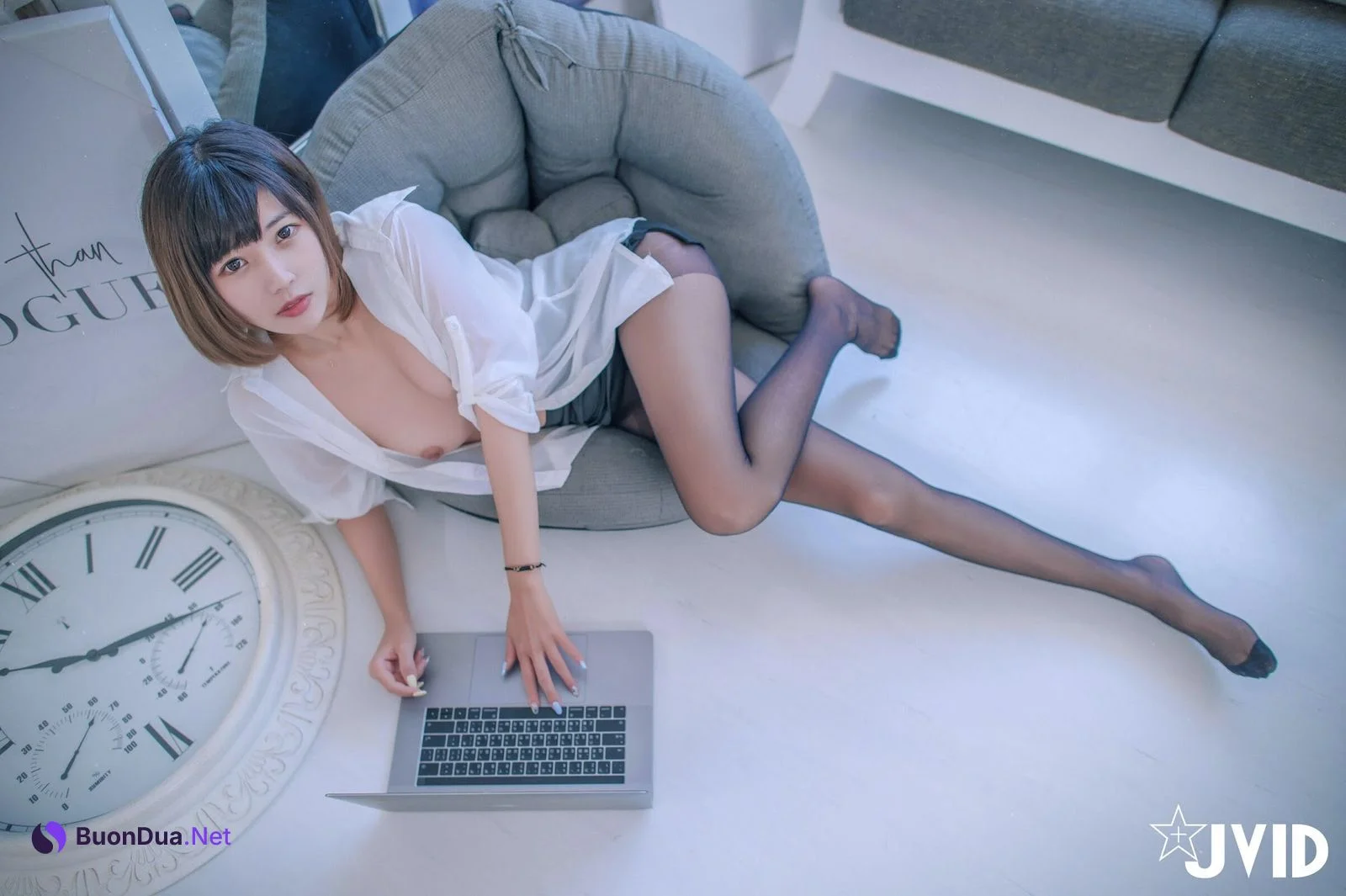 [JVID] 果宝宝 – 面試遇到變態公司果寶寶 - Photo 120