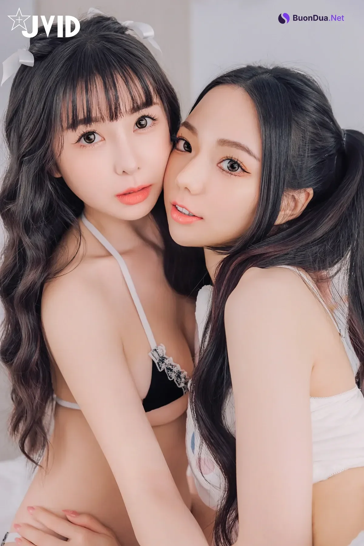 JVID 胎尼 & 啾啾 – 啾啾親自開箱豪華AI情慾娃娃Tiny🥵真人比例完美粉嫩E奶💦激情互動舌吻揉奶樣樣來🔞 Set.02 - Photo 10