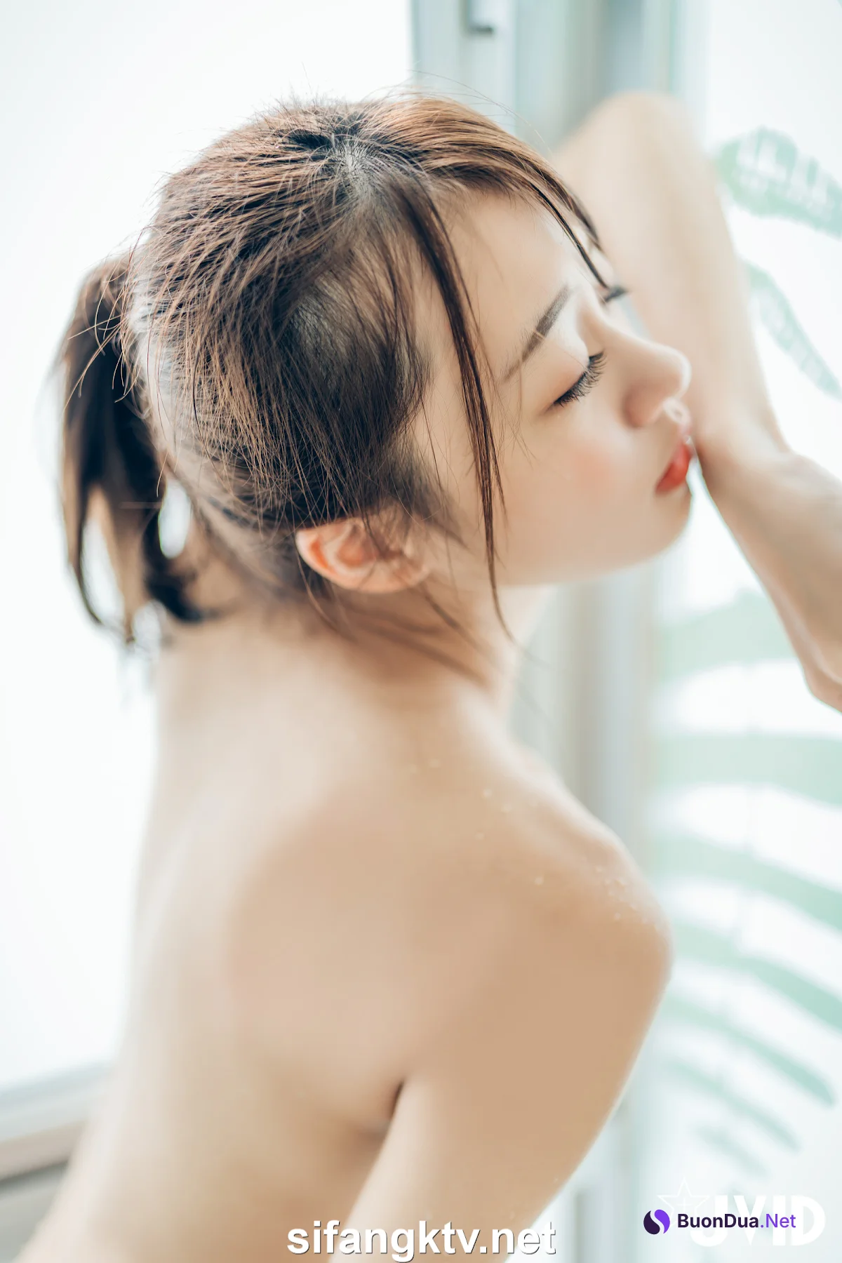 [JVID] 妍妍 Angel – 妍妍小寶寶 來餵她喝奶吧❤️! 還有透絲透點裝 潤滑絲襪💦 - Photo 17