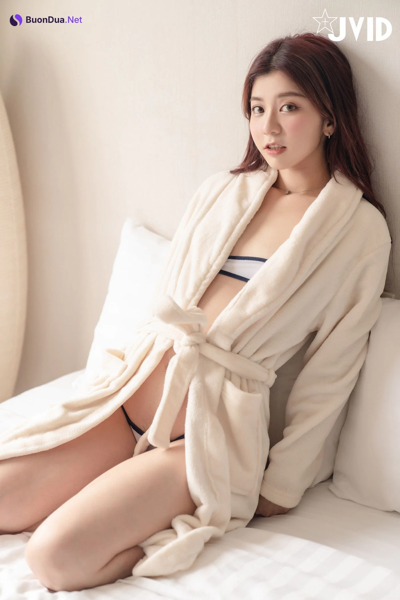 JVID 卡洛琳Caroline – 帶學妹來一日溫泉之旅 Set.01 - Photo 14