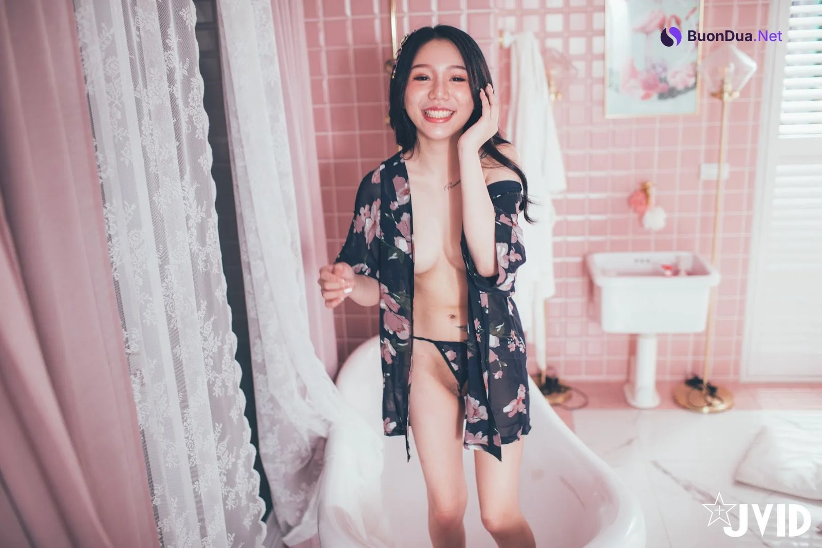 [JVID] 梵梵 – 天然美女梵梵 美麗無邪的笑容甜翻你的心 - รูปภาพ 103