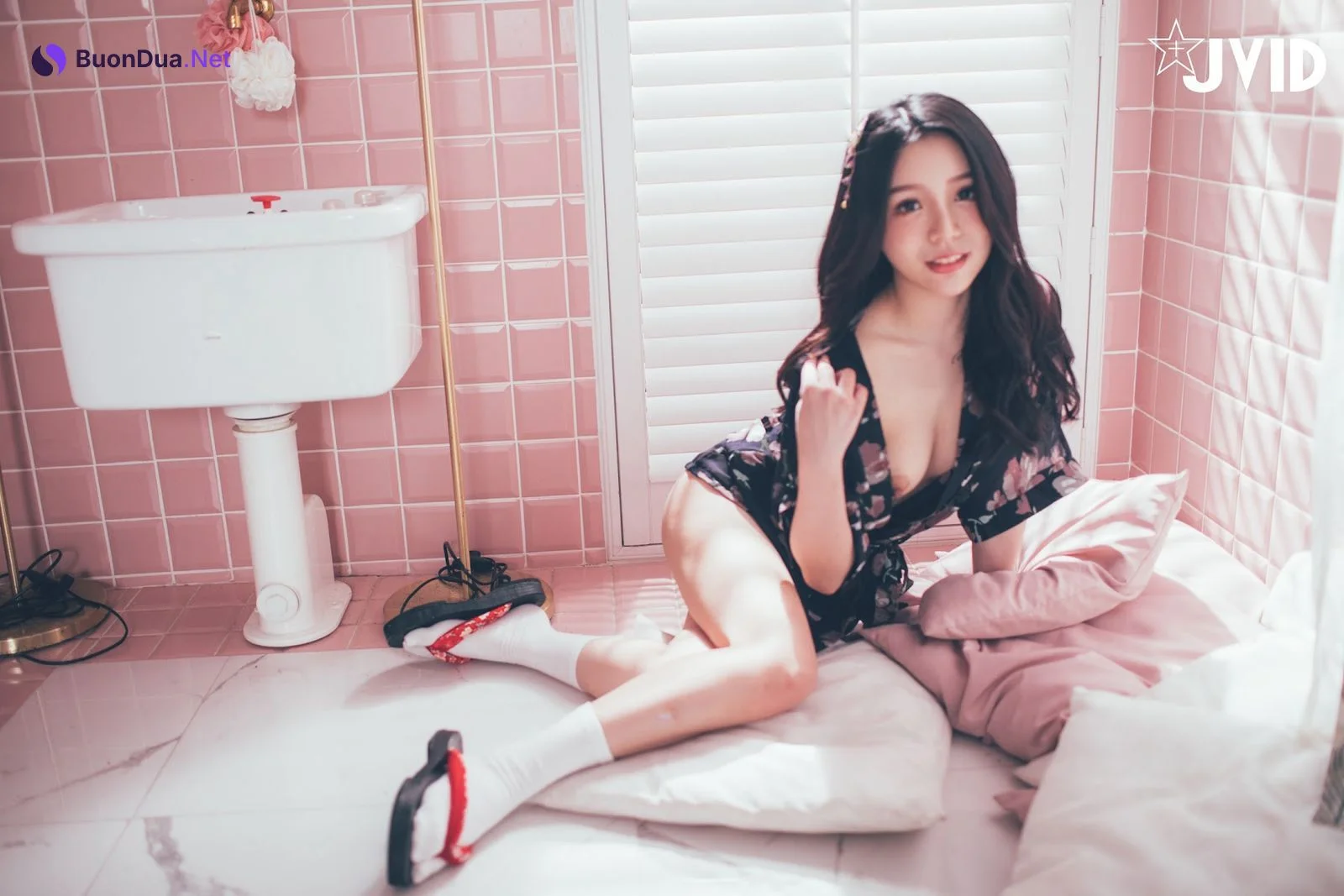 [JVID] 梵梵 – 天然美女梵梵 美麗無邪的笑容甜翻你的心 - รูปภาพ 106