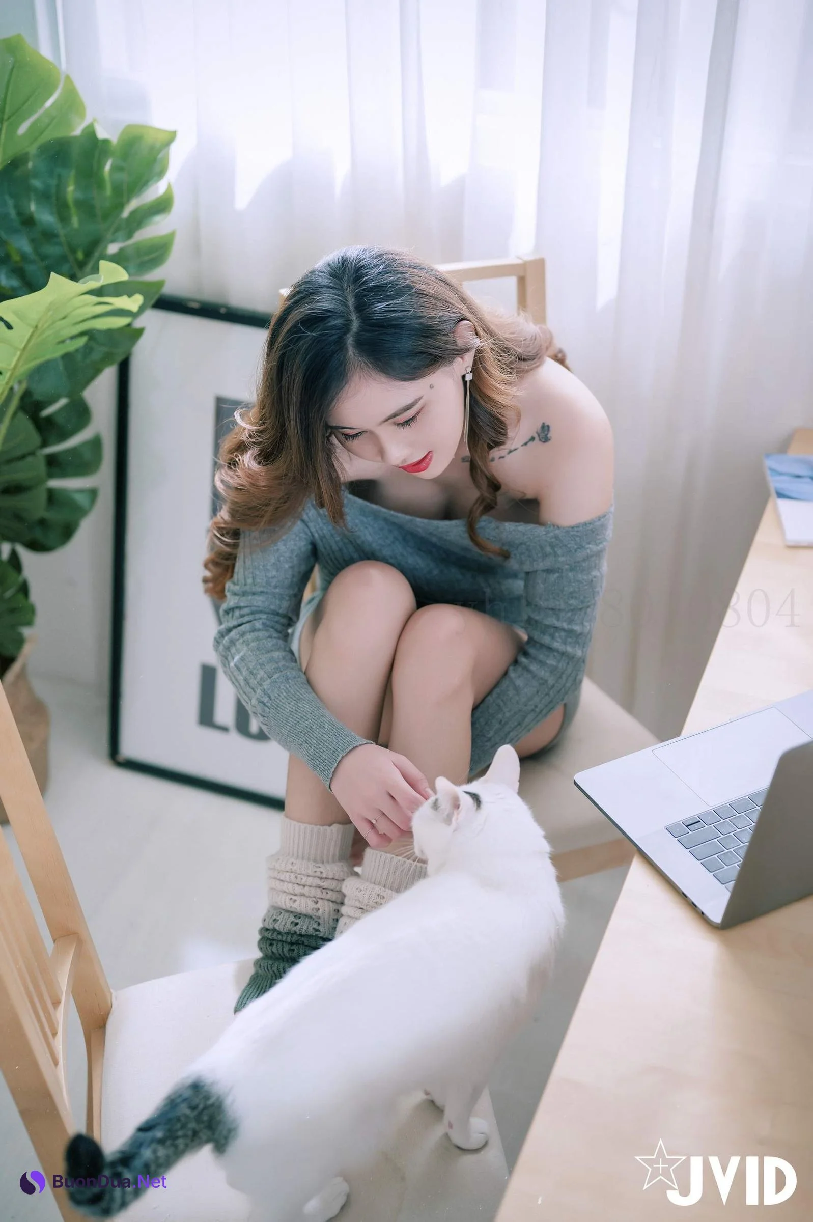 JVID精品 美乳女神Jessica到友人家看貓被強制高潮 Set.02 - Photo 16
