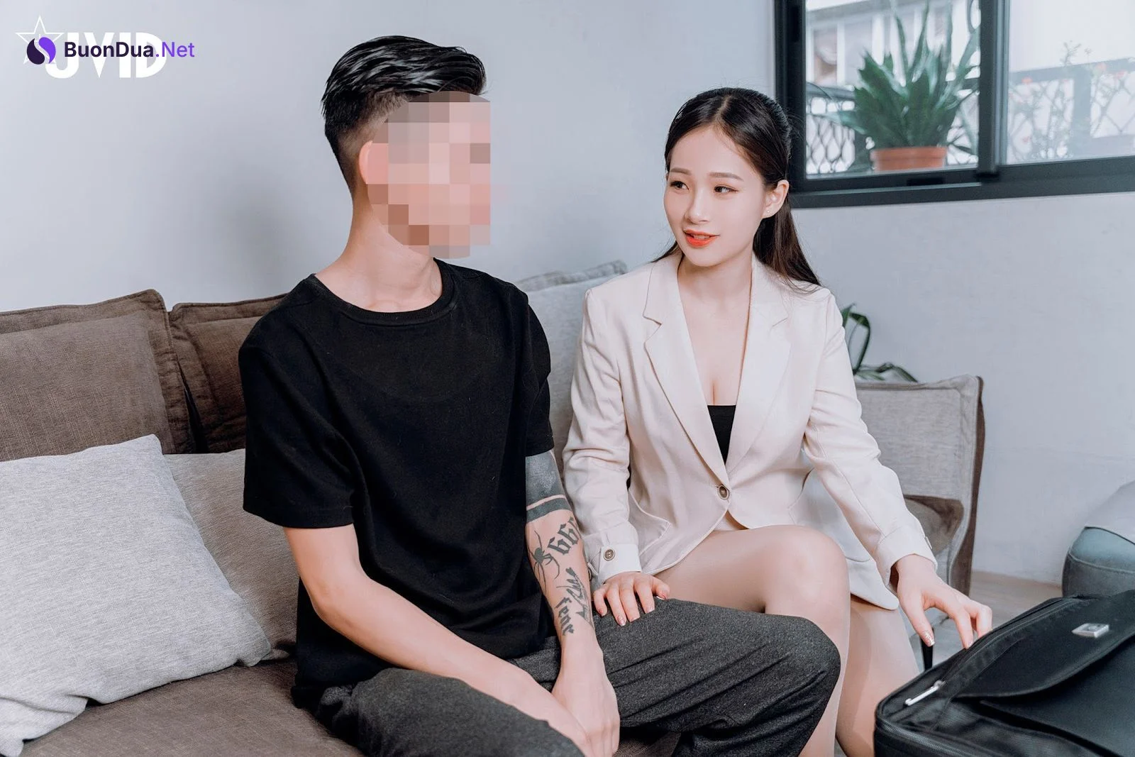 [JVID] 婕咪 Juice – 飛機杯到府推銷員 - 写真 26